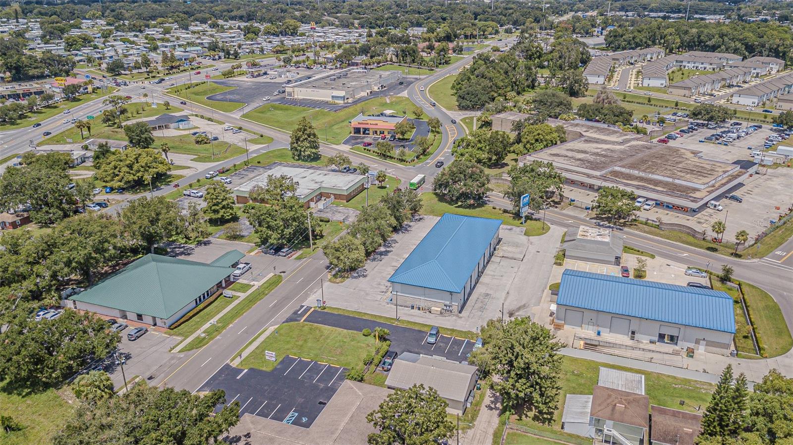 Listing photo id 20 for 5924 7th Street