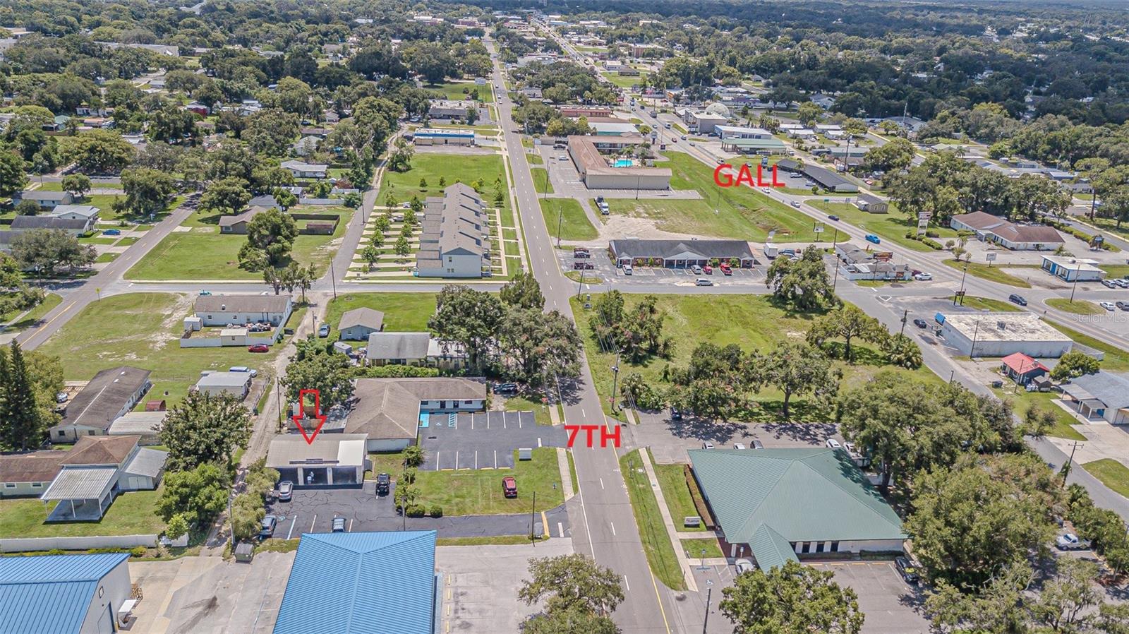 Listing photo id 25 for 5924 7th Street