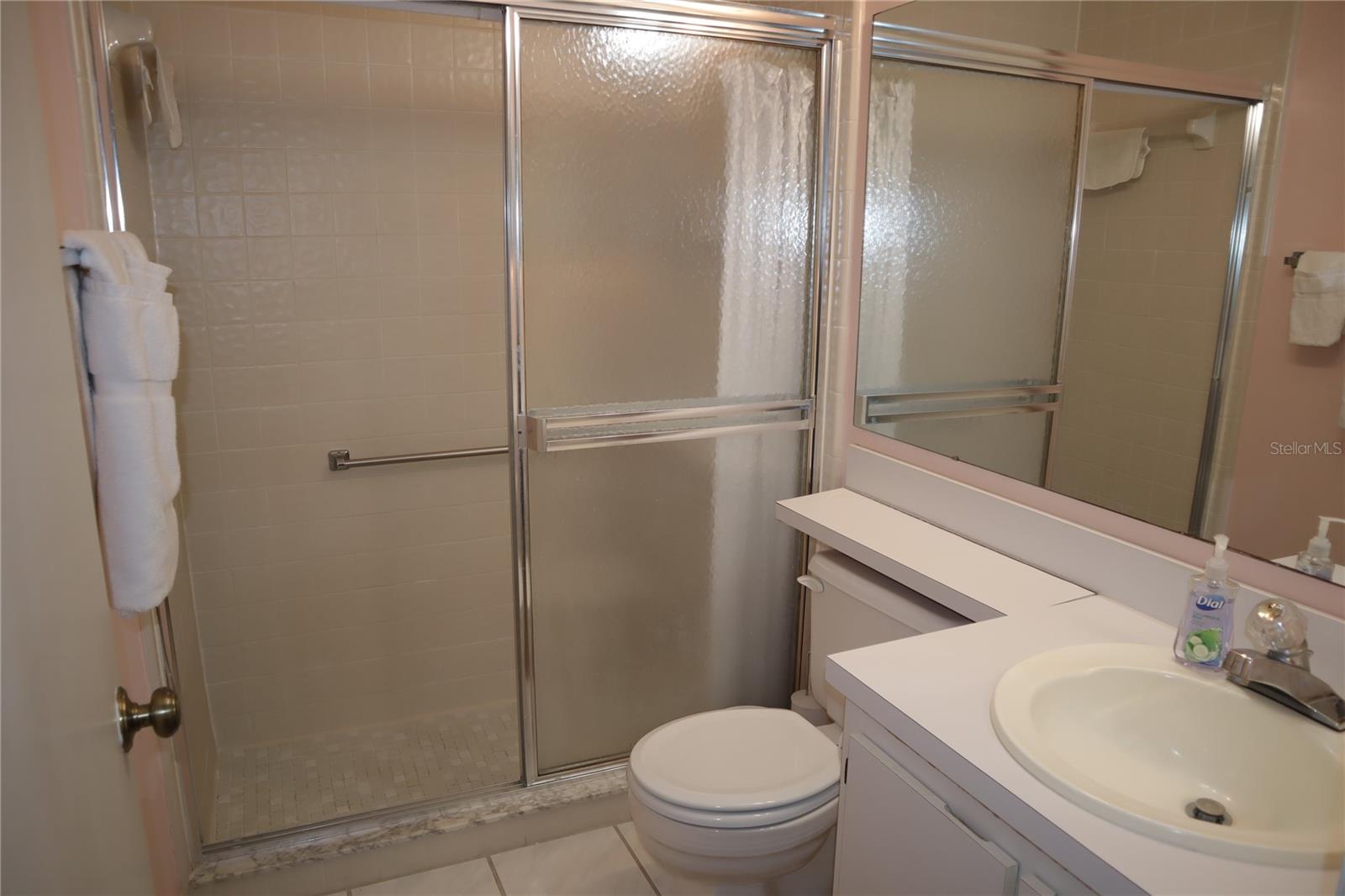 Image 12 of 30 For 1389 Pine Ridge Circle E D8