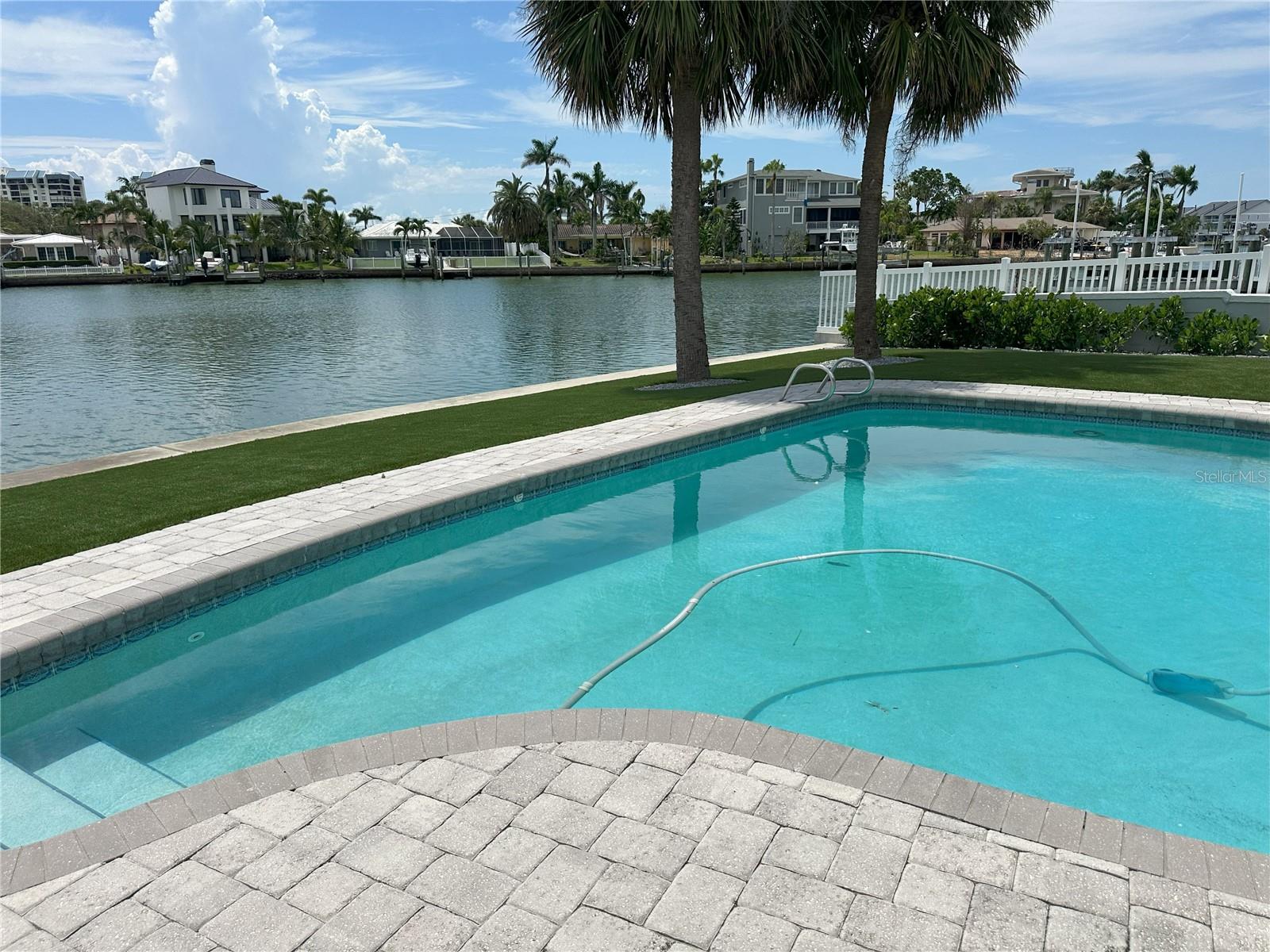 Image 24 of 64 For 10103 Tarpon Drive