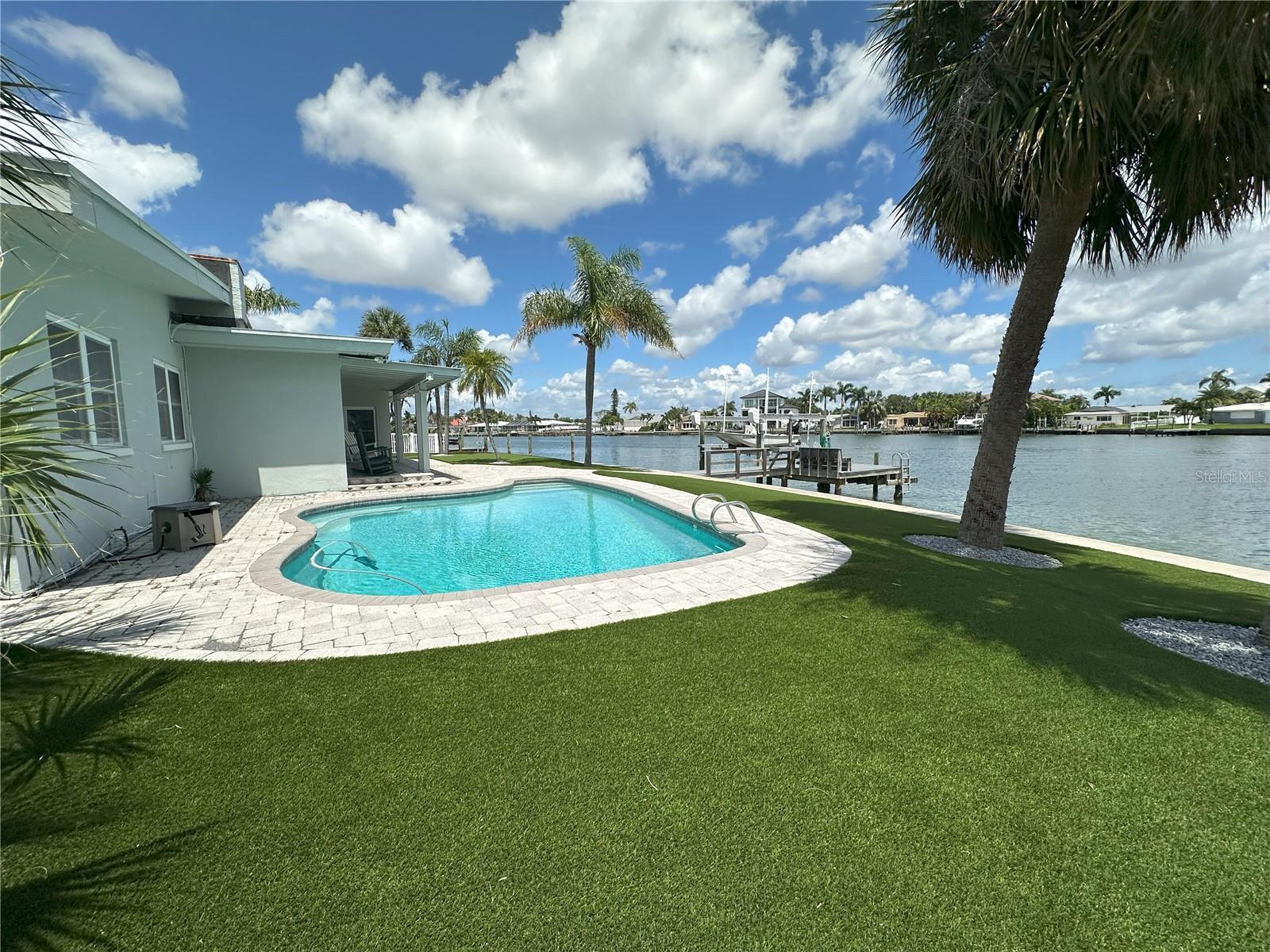 Image 25 of 64 For 10103 Tarpon Drive