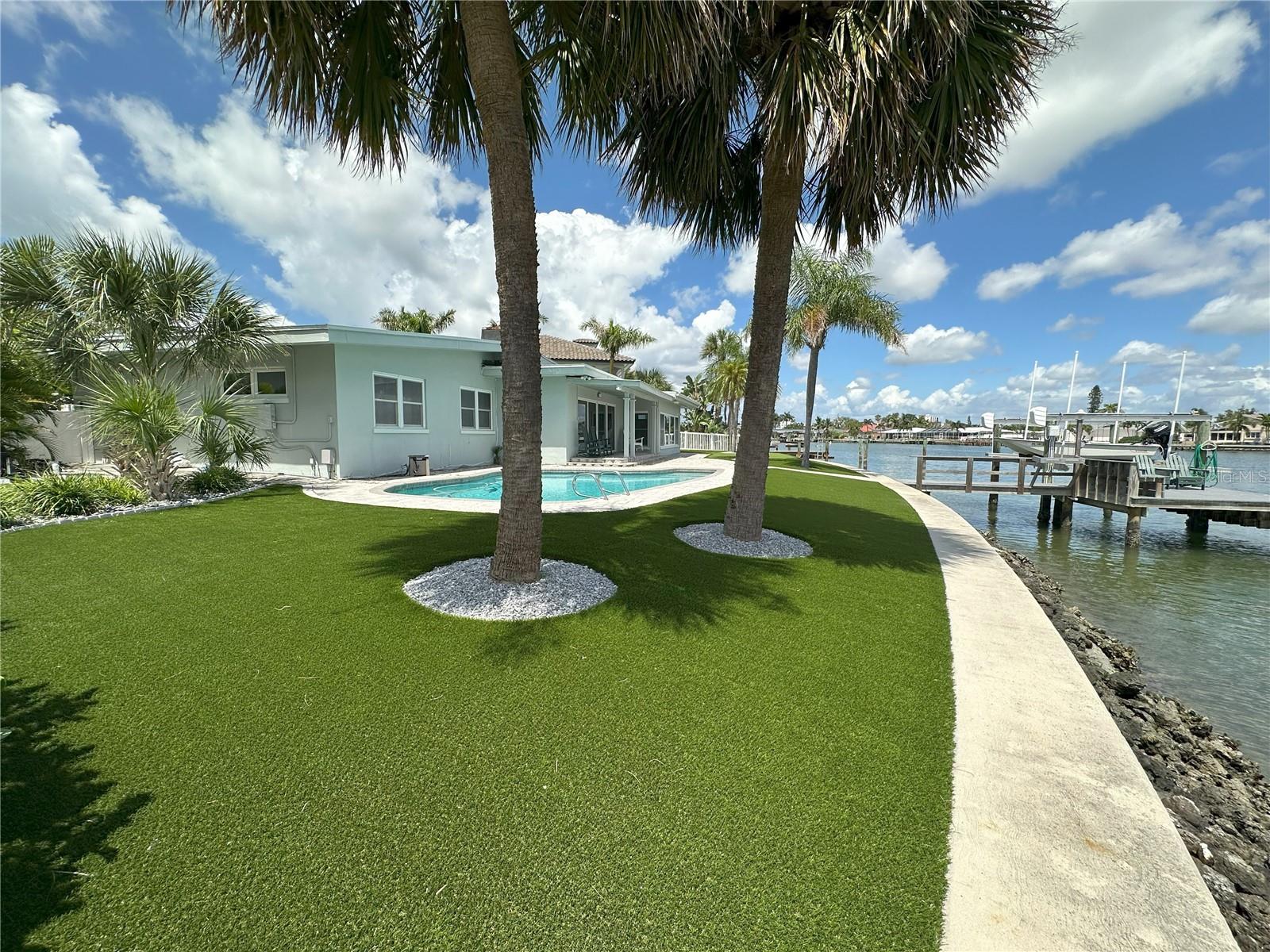 Image 26 of 64 For 10103 Tarpon Drive