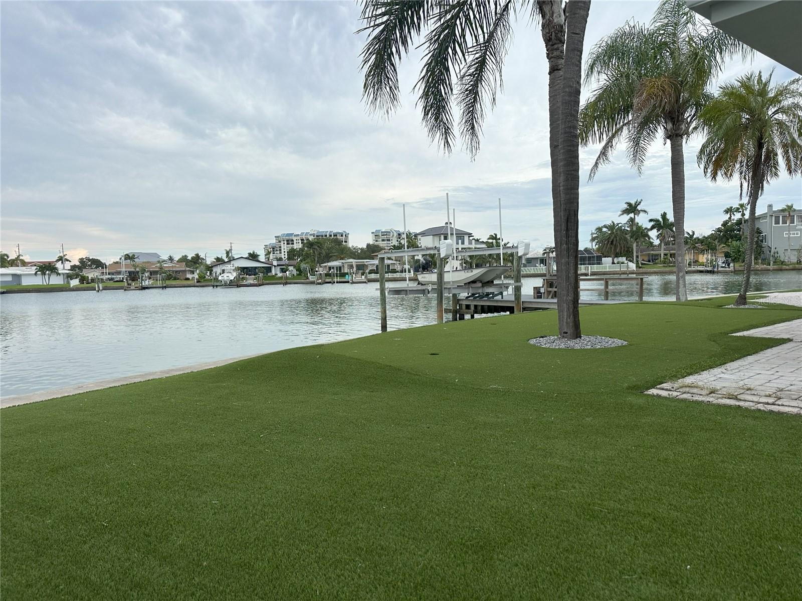Image 35 of 64 For 10103 Tarpon Drive