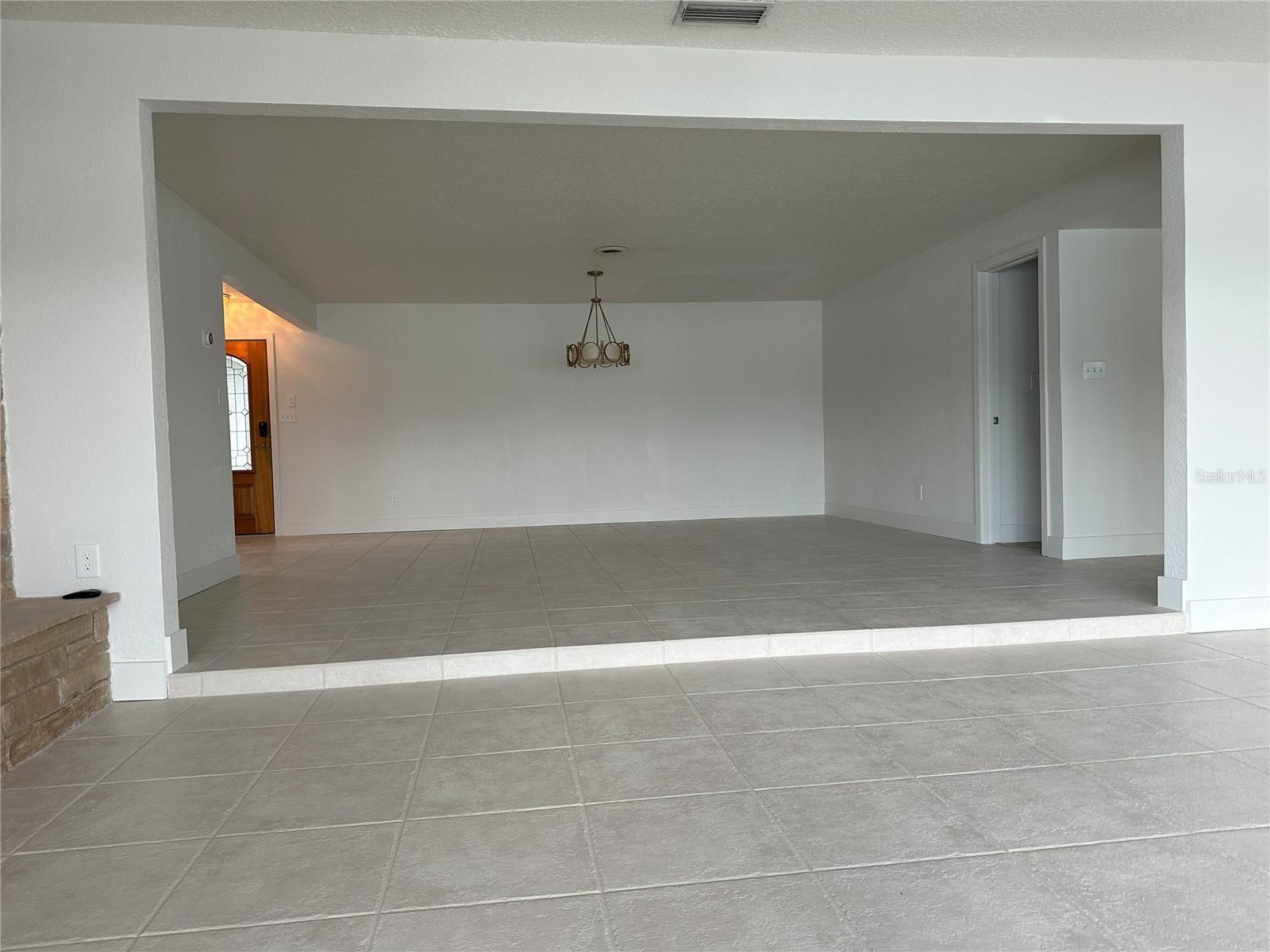 Image 38 of 64 For 10103 Tarpon Drive