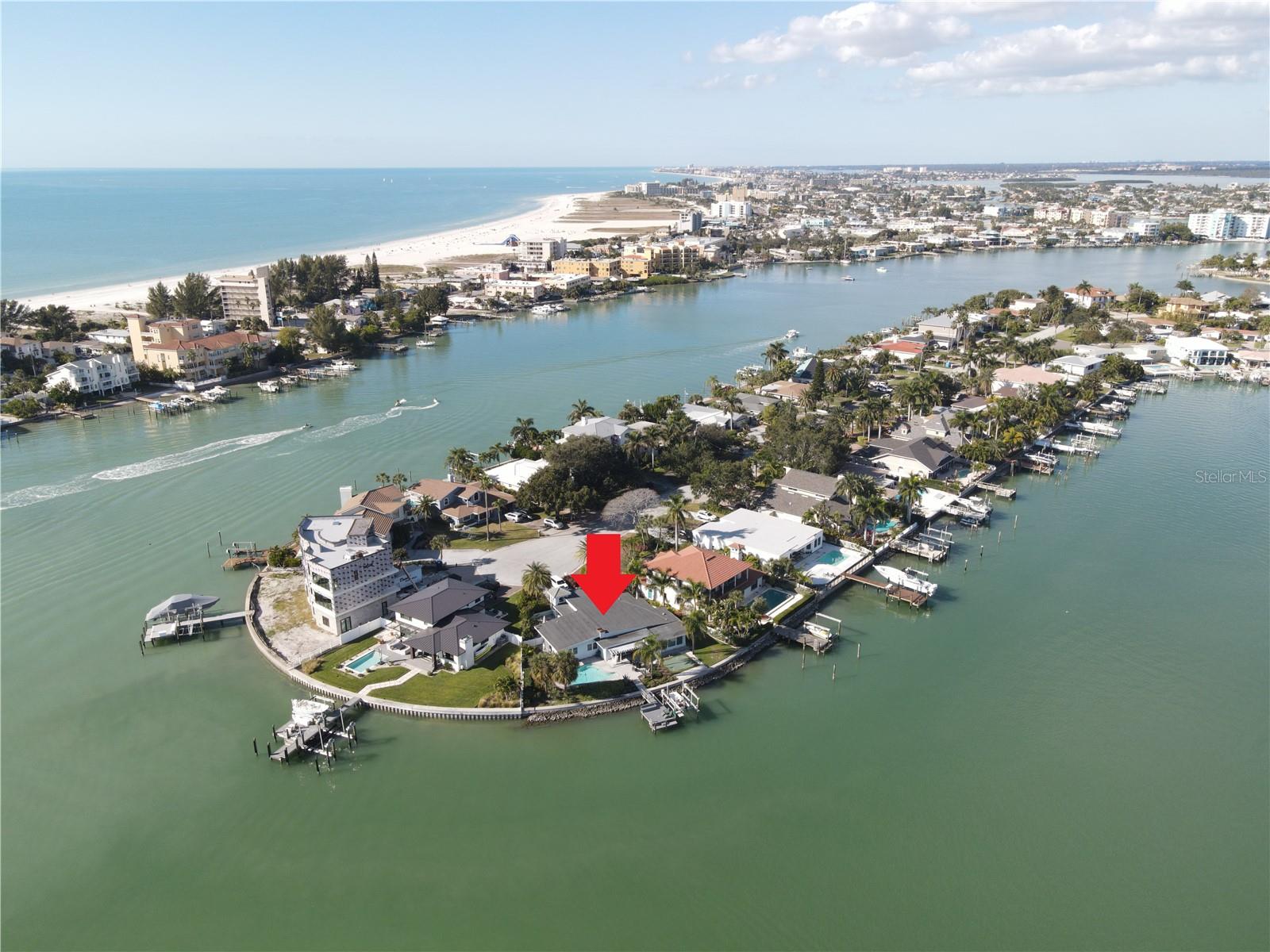 Image 4 of 64 For 10103 Tarpon Drive