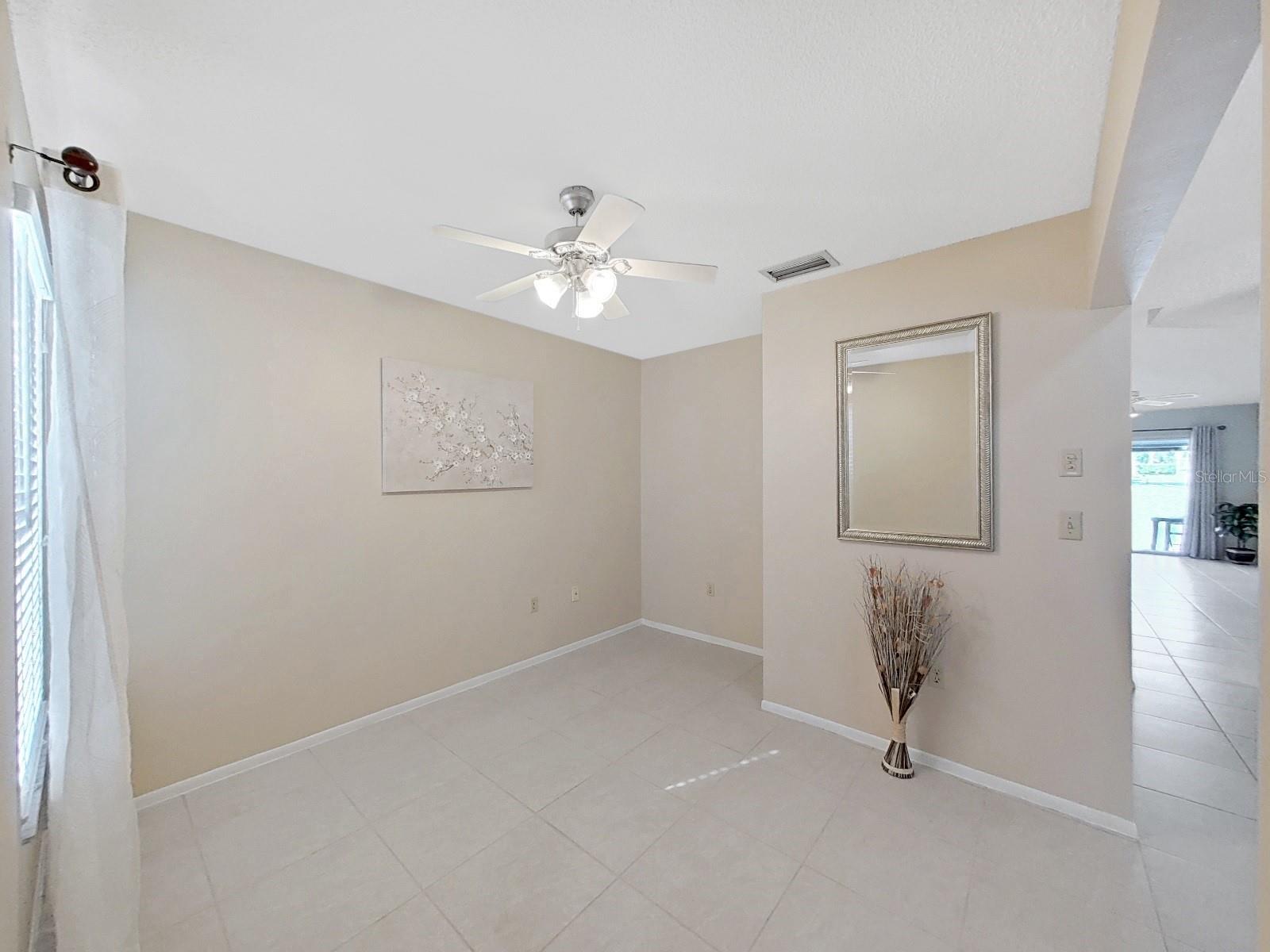 Image 18 of 82 For 3121 Beecher Drive E F