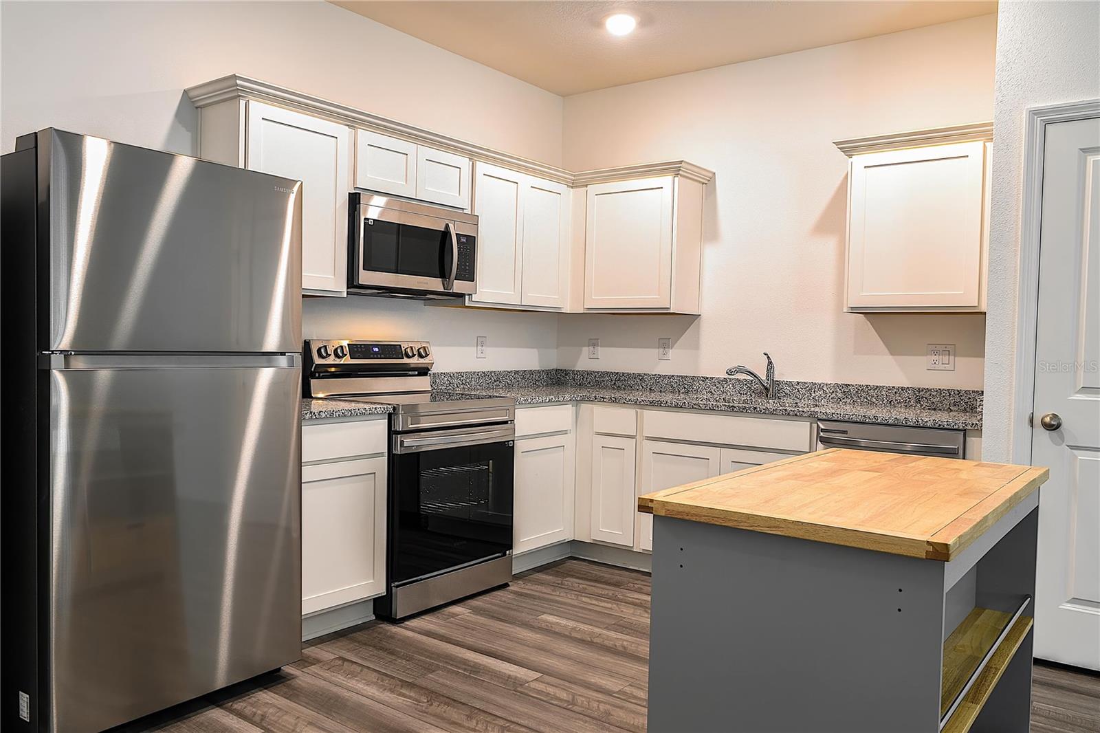 Image 14 of 46 For 38061 Elby Lane