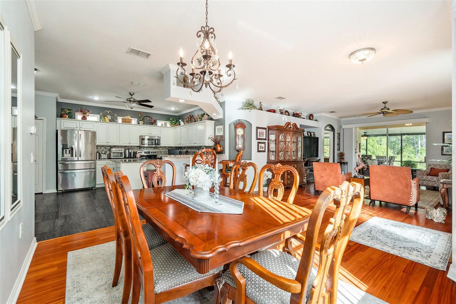 Image 10 of 47 For 7535 Berna Lane