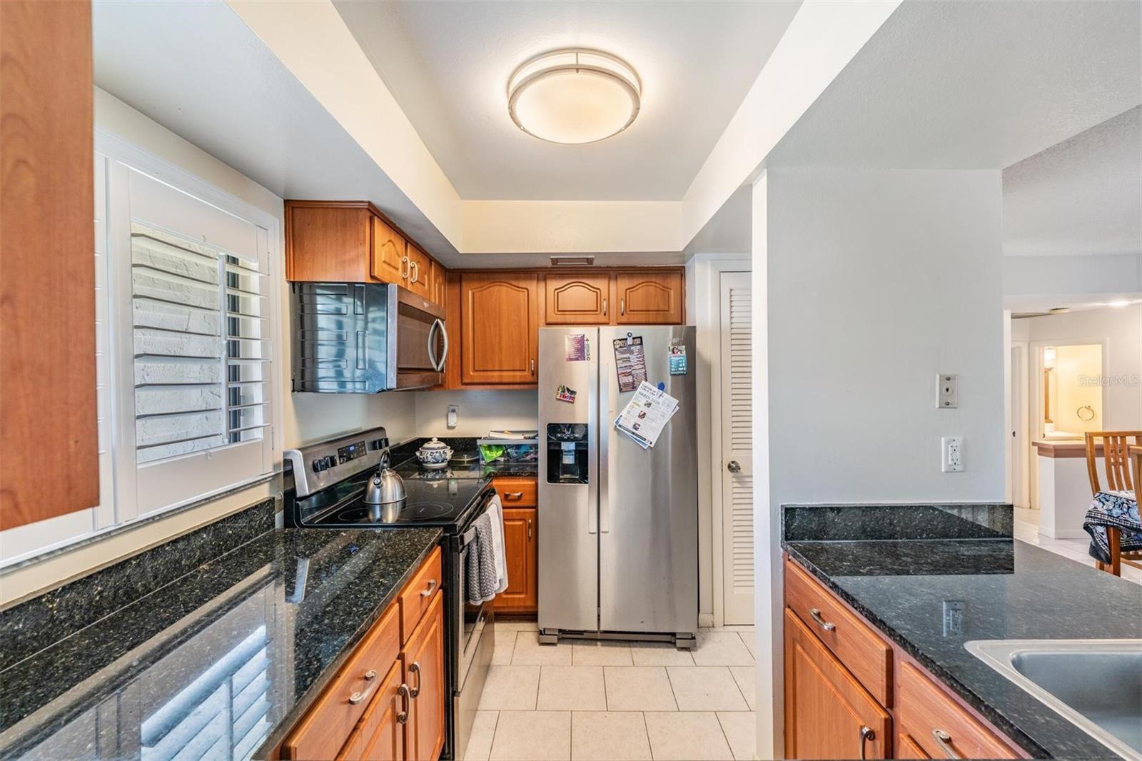 Image 5 of 29 For 90 Highland Avenue 6