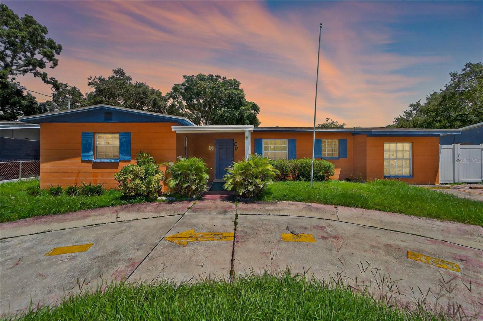 Details for 4922 84th Street, TAMPA, FL 33619
