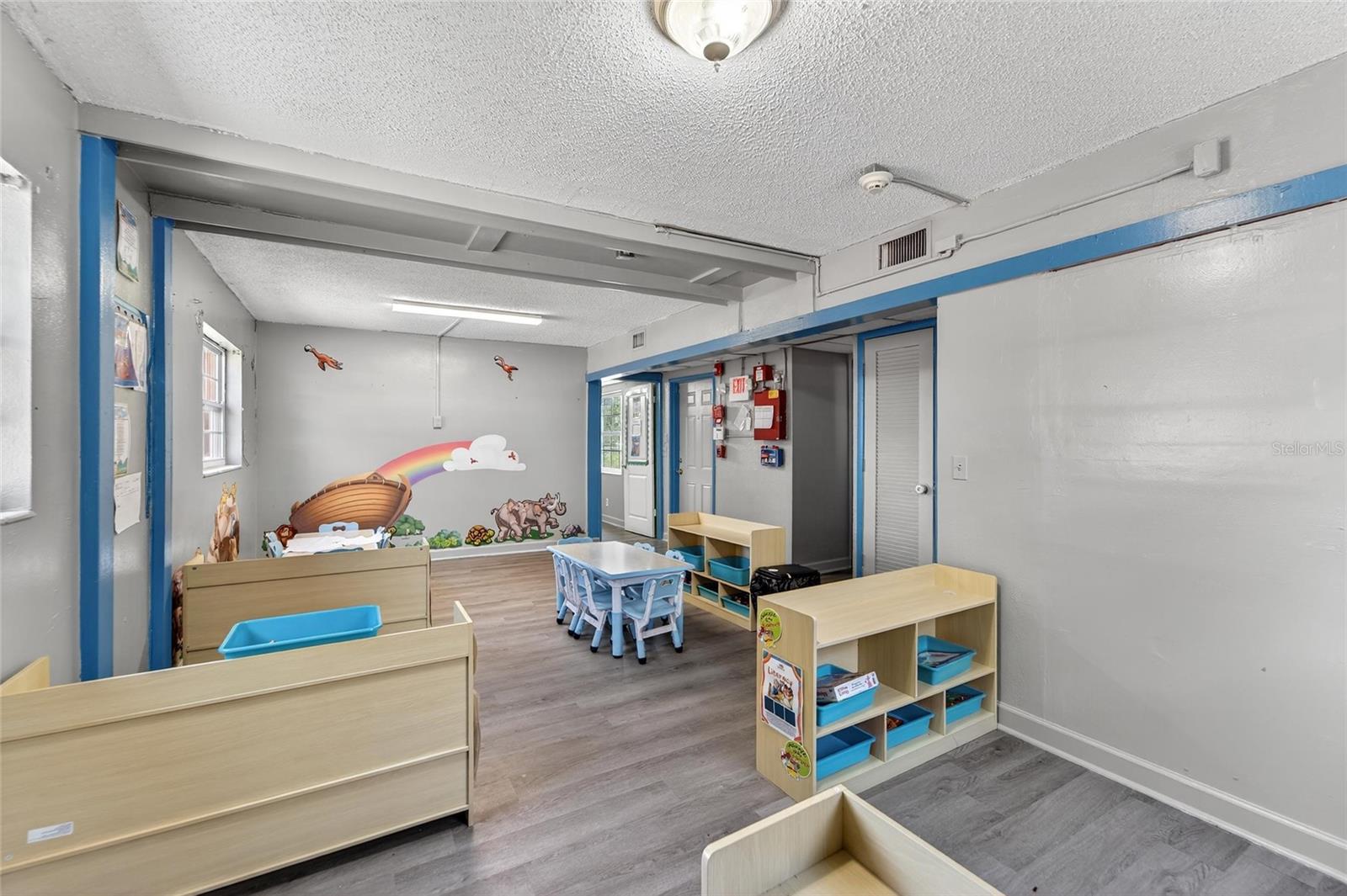 Image 10 of 38 For 4922 84th Street