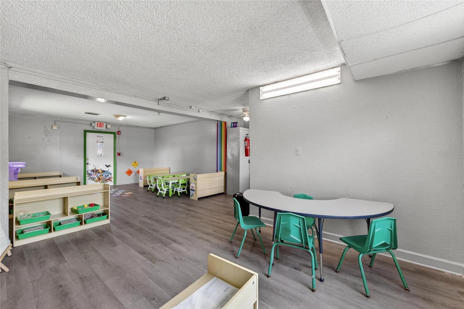 Image 16 of 38 For 4922 84th Street