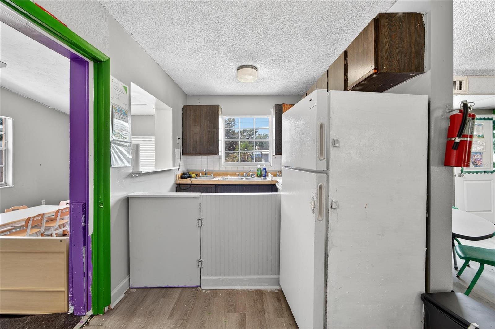 Image 23 of 38 For 4922 84th Street