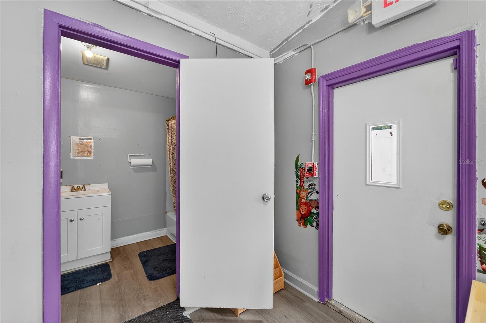 Image 30 of 38 For 4922 84th Street