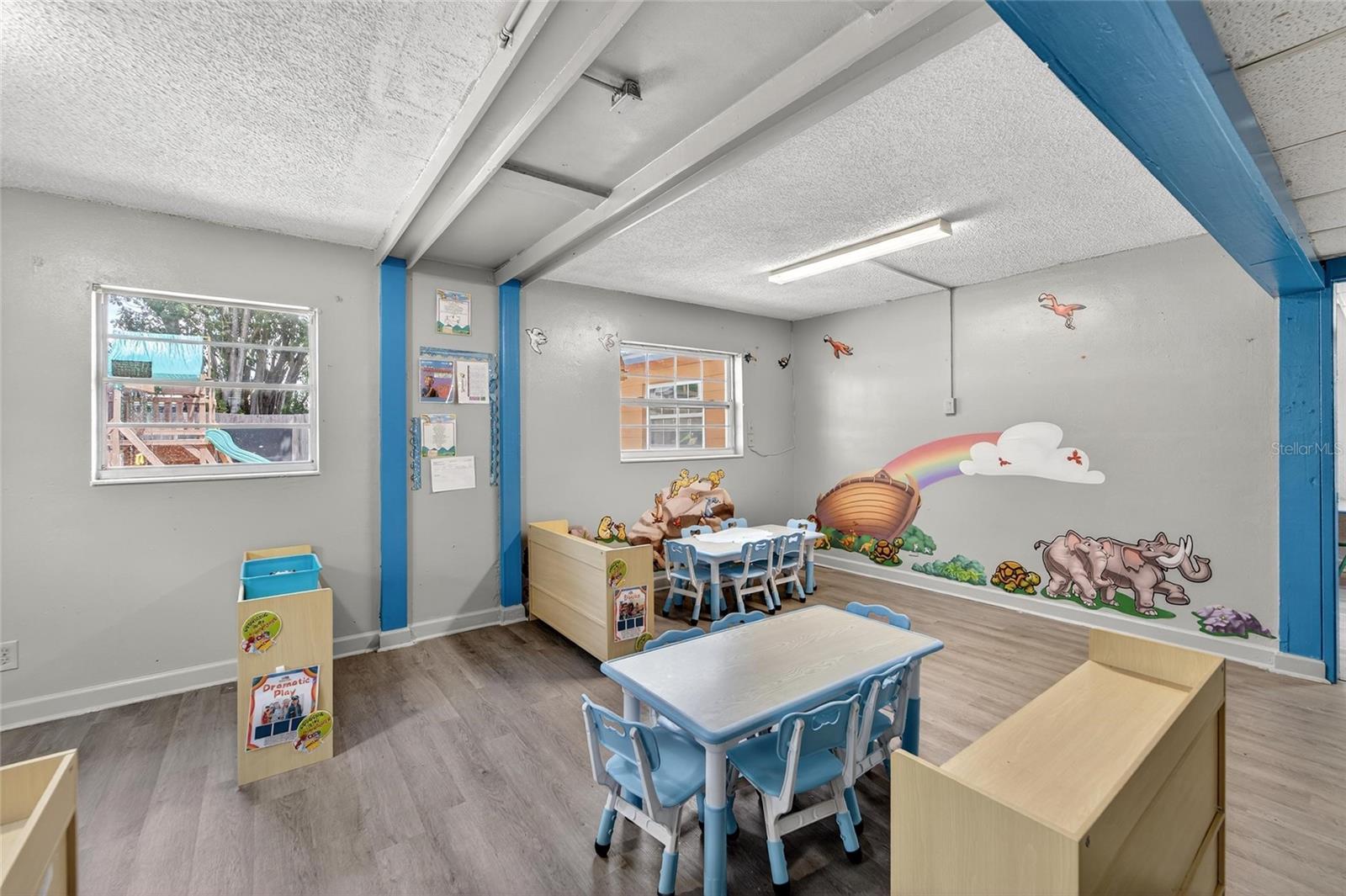 Image 6 of 38 For 4922 84th Street