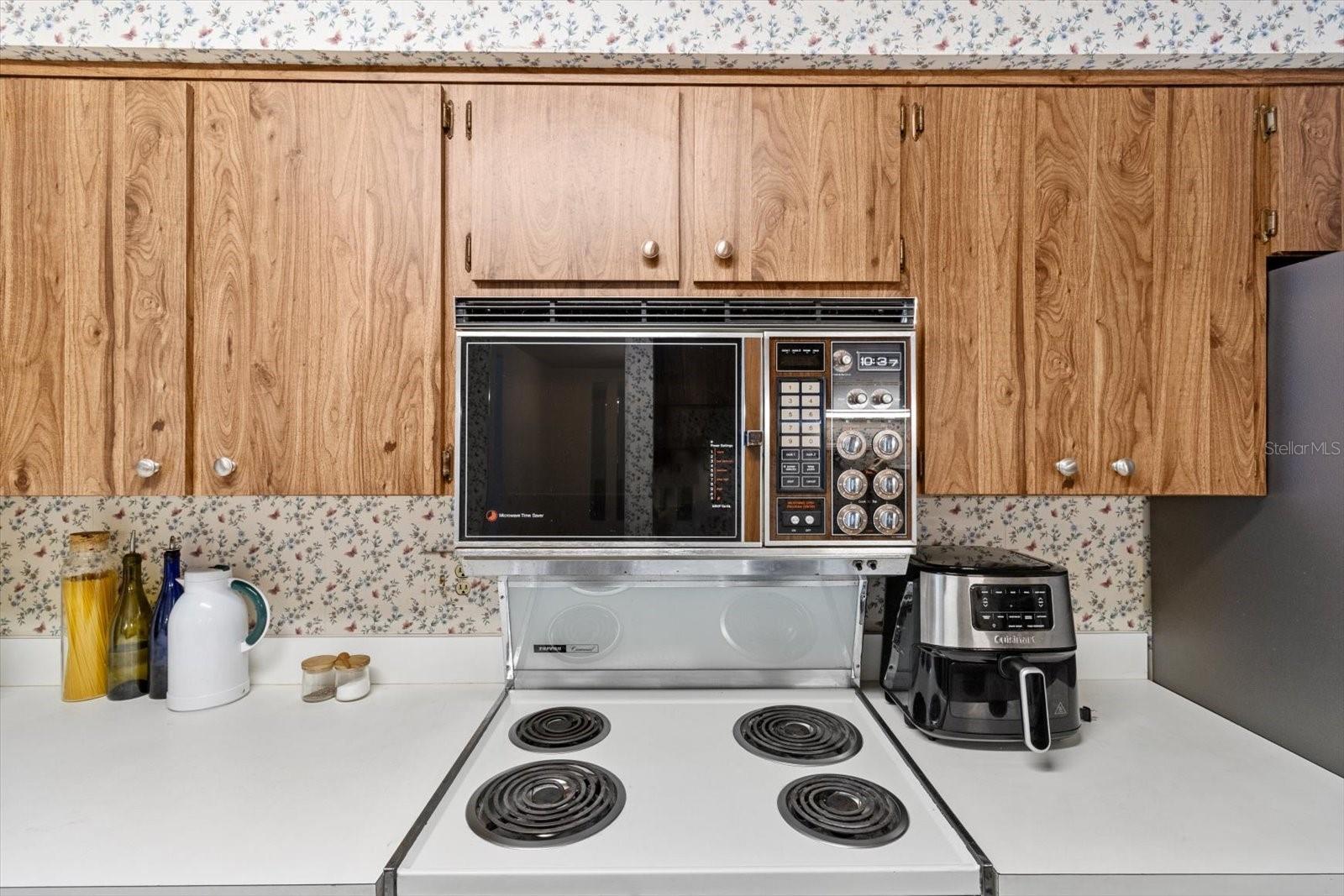 Image 12 of 43 For 64 Sj Kellner Boulevard