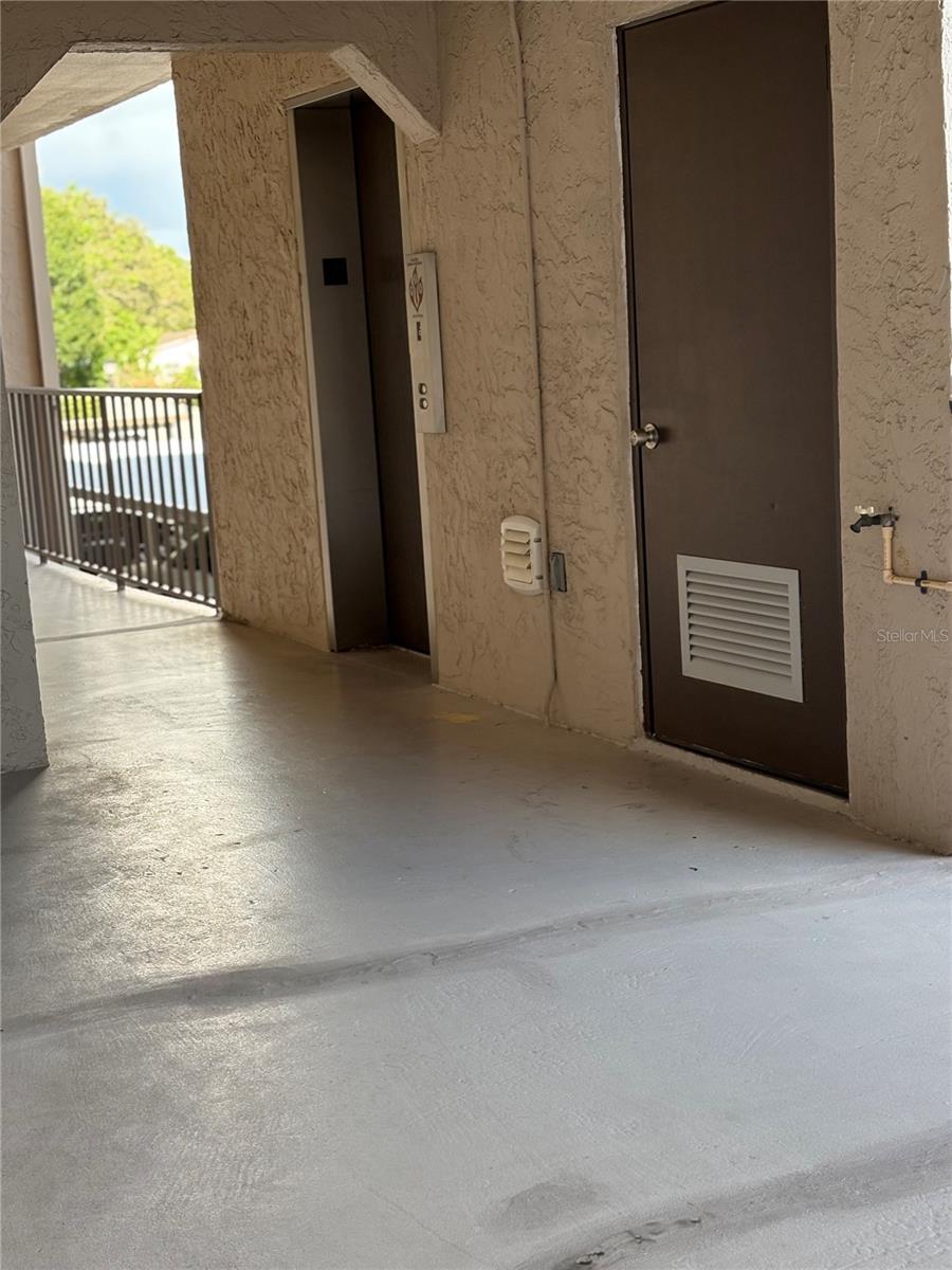 Image 3 of 18 For 209 Cordova Green 209