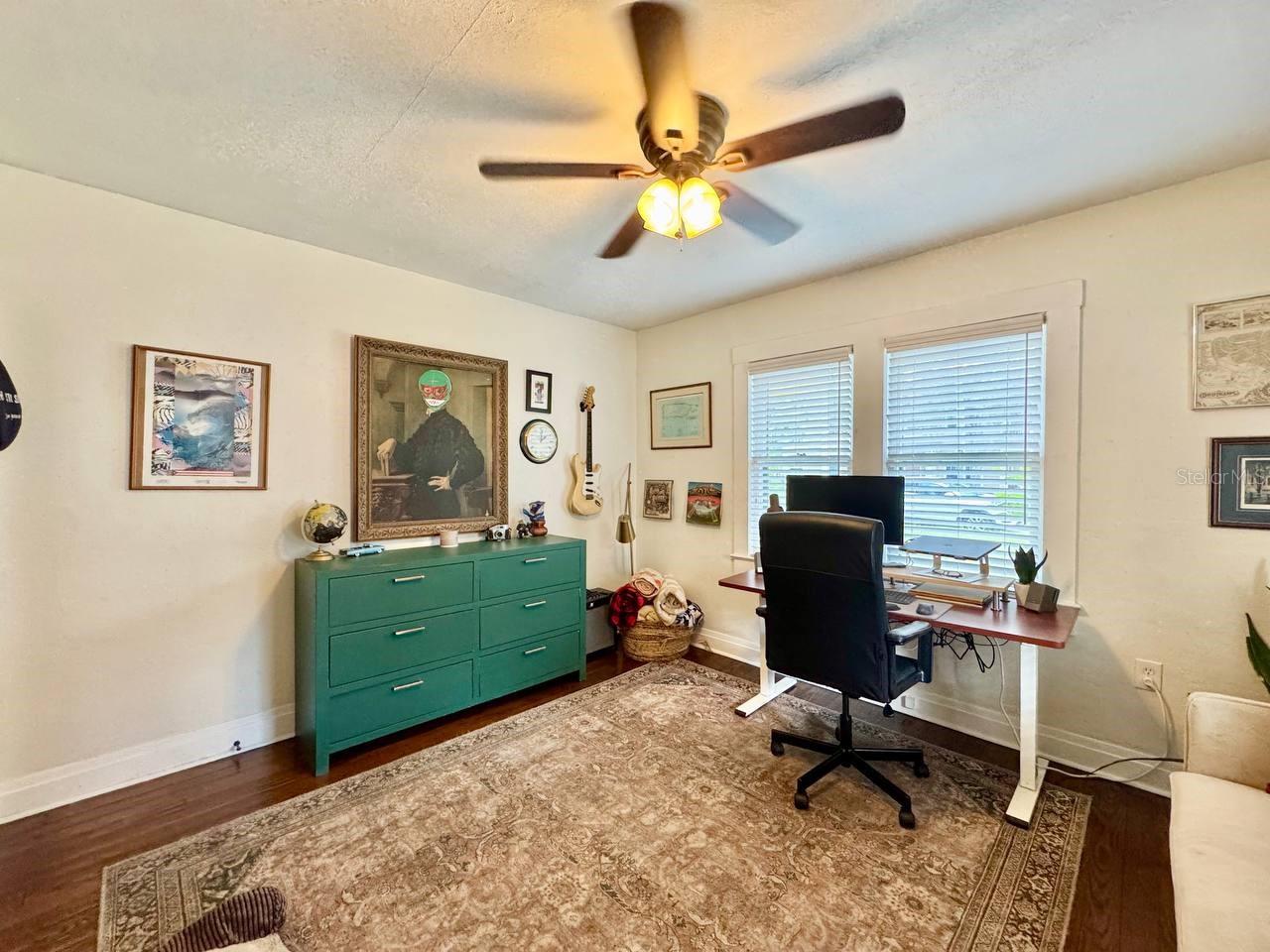 Image 15 of 23 For 308 Hanlon Street