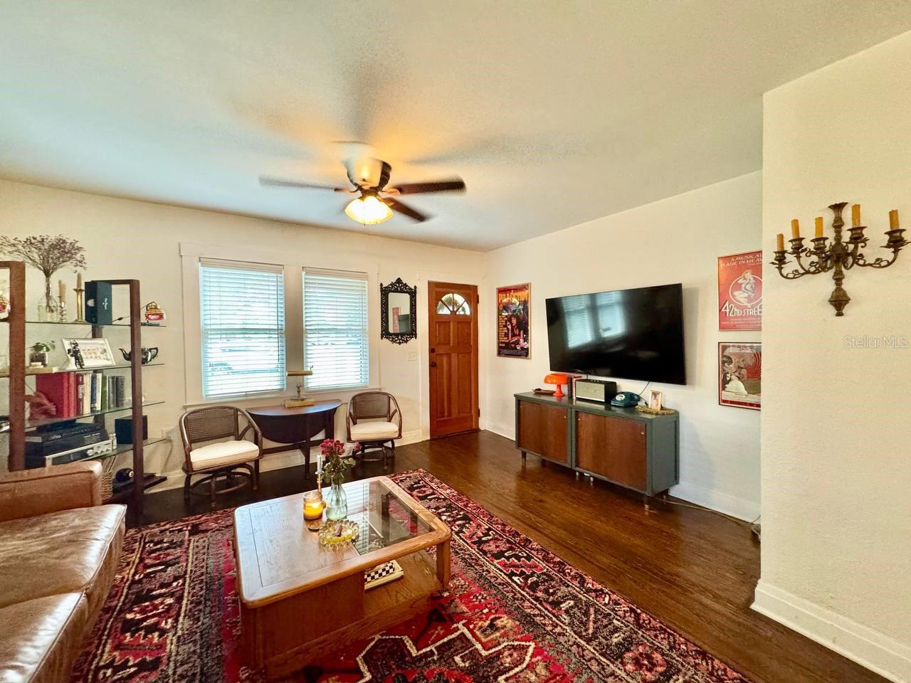 Image 4 of 23 For 308 Hanlon Street
