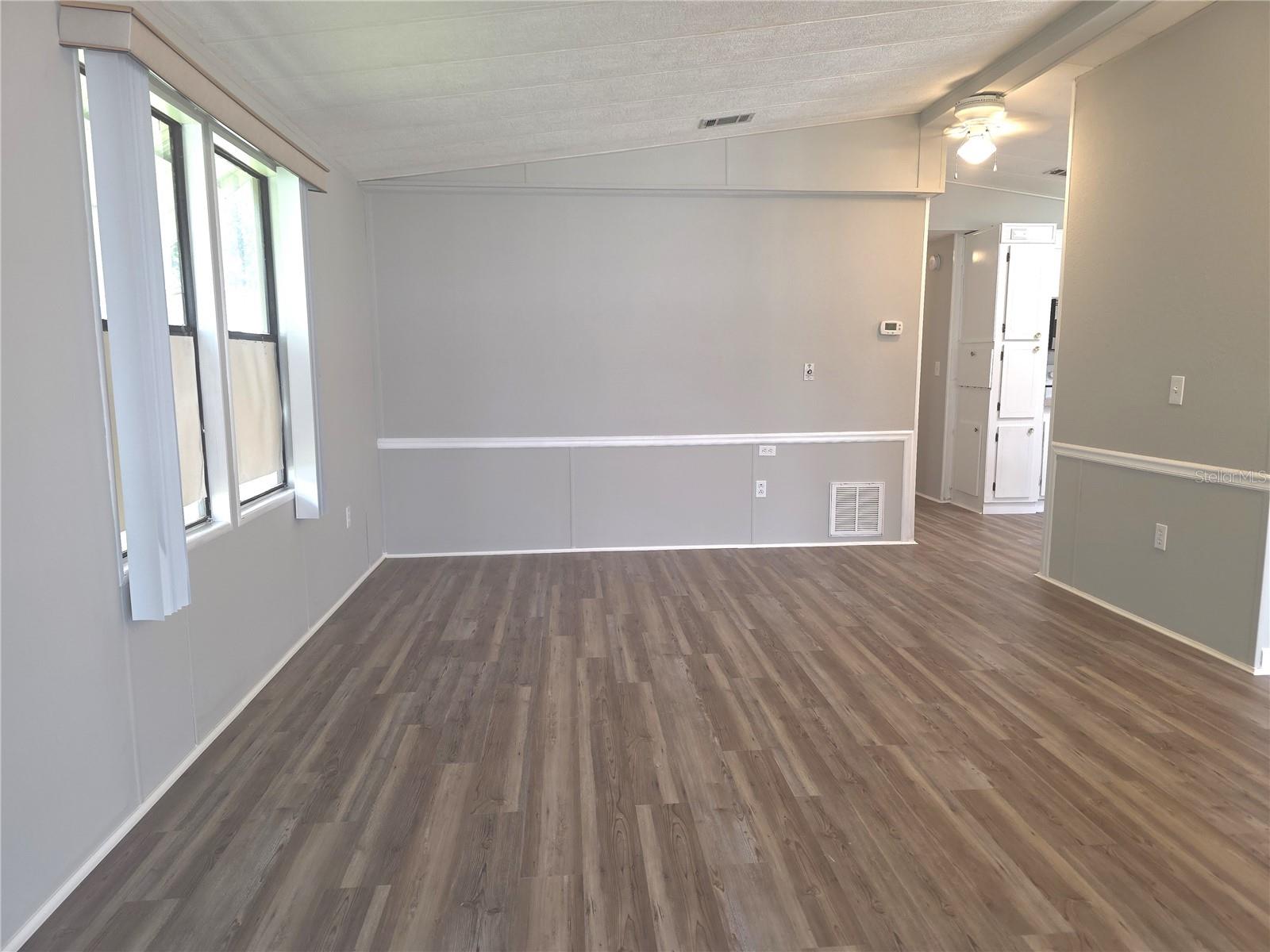 Image 14 of 34 For 35051 Colony Hills Drive