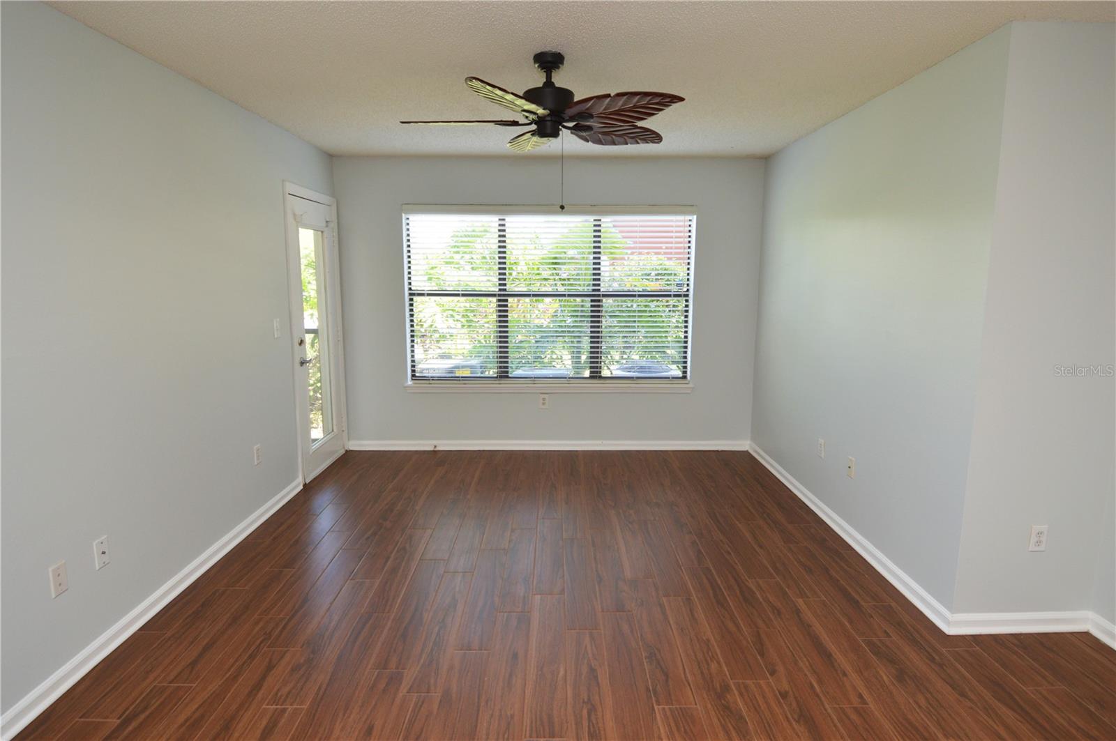 Image 14 of 75 For 11901 4th Street N 2104