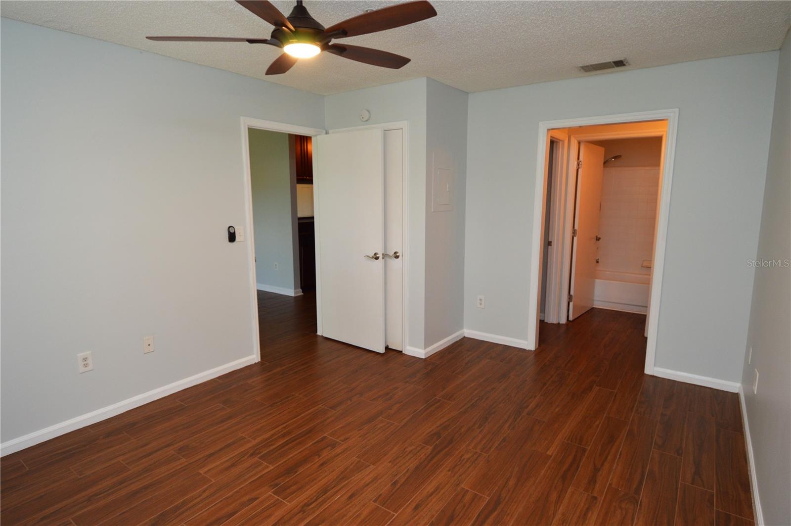 Image 34 of 75 For 11901 4th Street N 2104