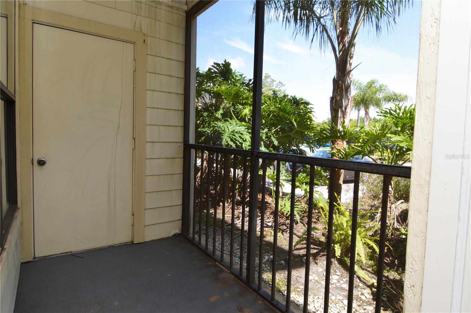 Image 36 of 75 For 11901 4th Street N 2104
