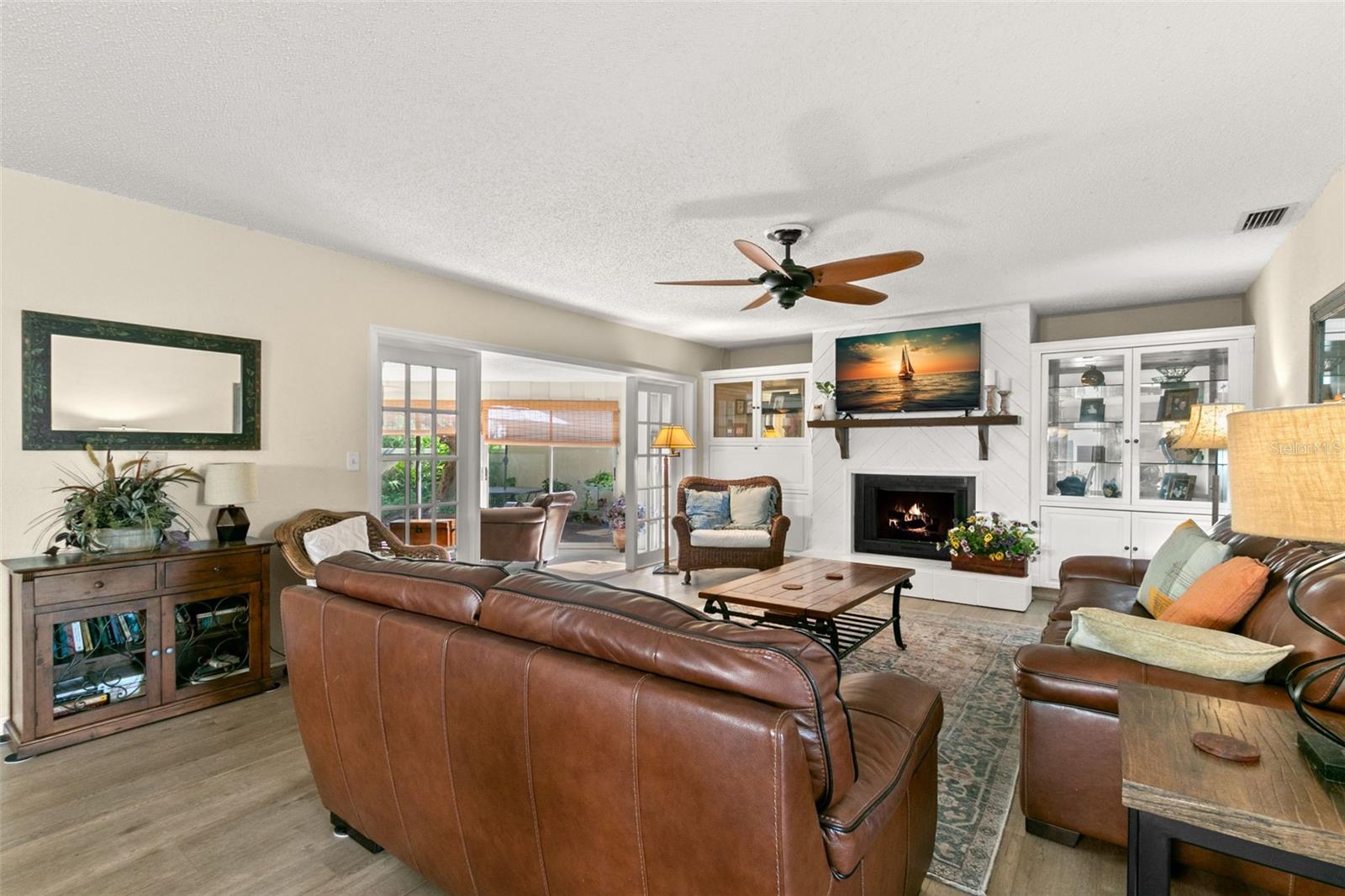 Image 4 of 22 For 2241 Heron Circle