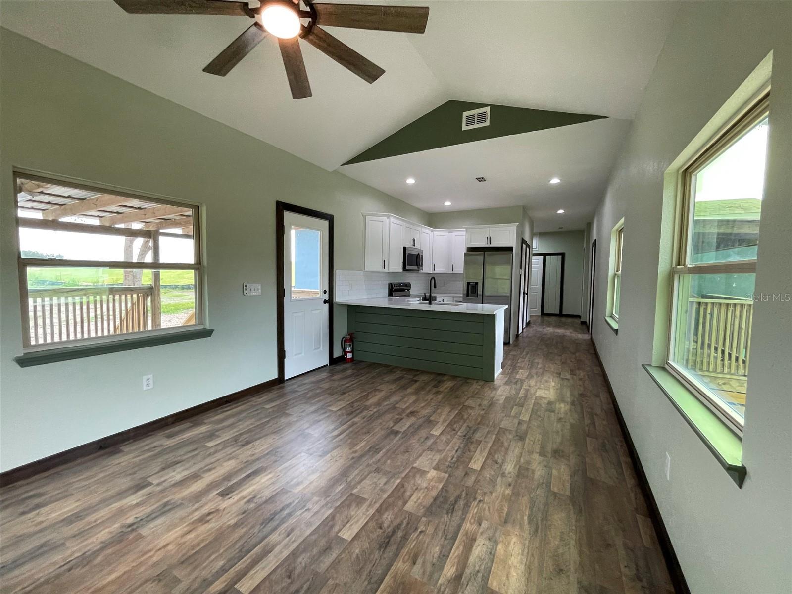 Image 3 of 21 For 31528 Tyndall Road