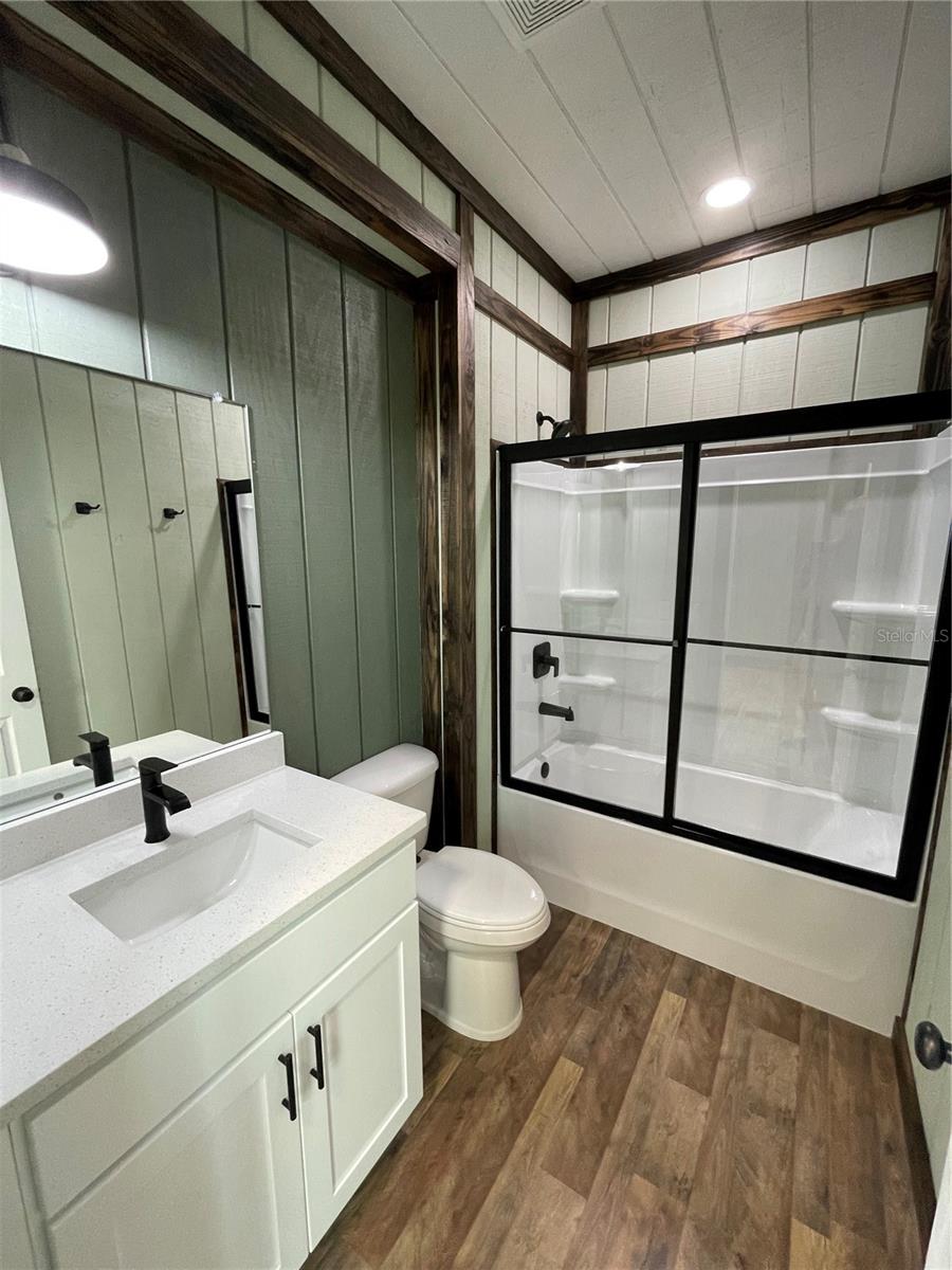 Image 7 of 21 For 31528 Tyndall Road