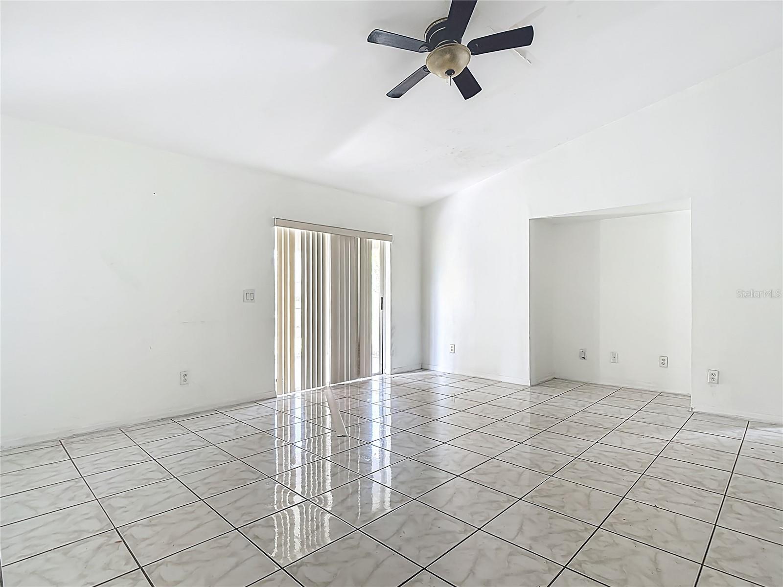 Image 13 of 68 For 343 25th Terrace
