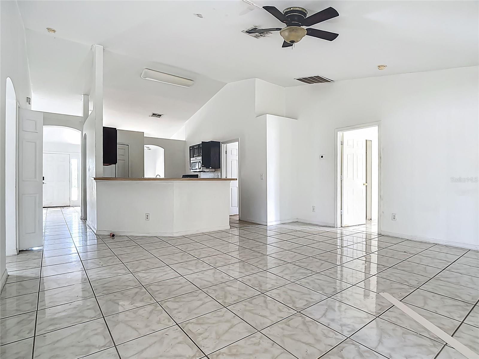 Image 6 of 68 For 343 25th Terrace