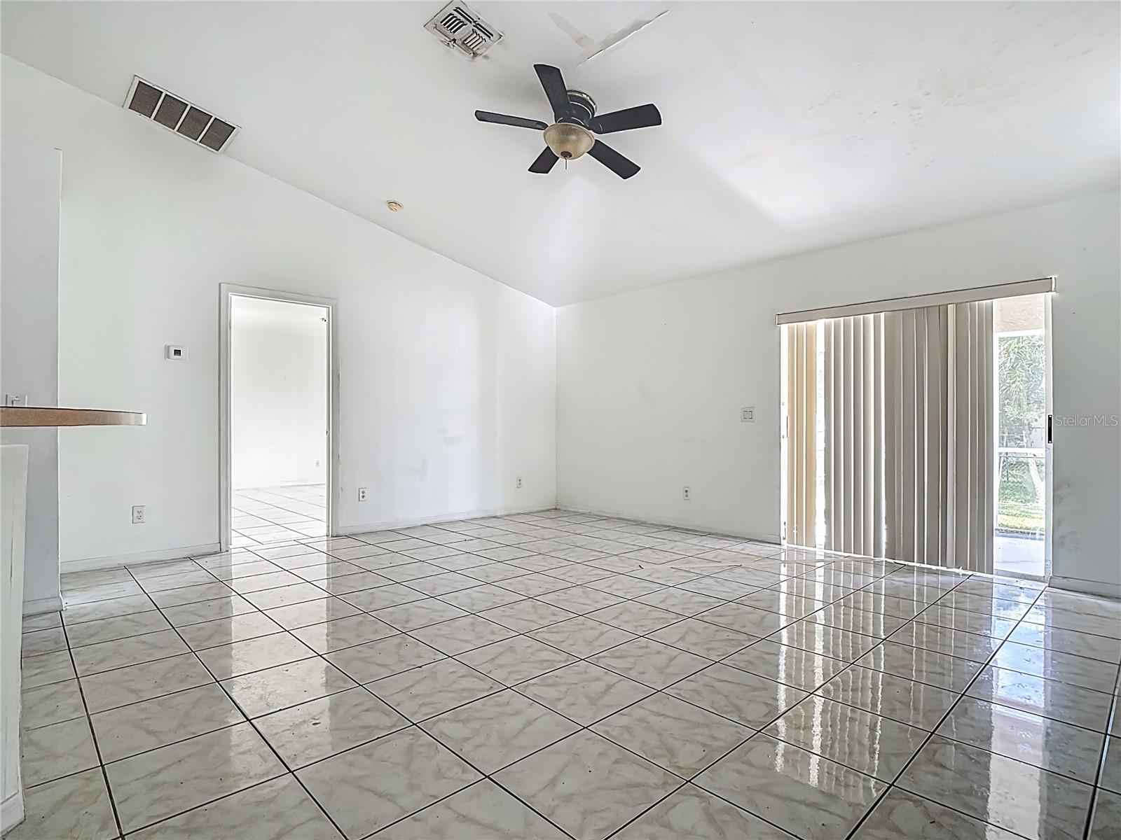 Image 9 of 68 For 343 25th Terrace