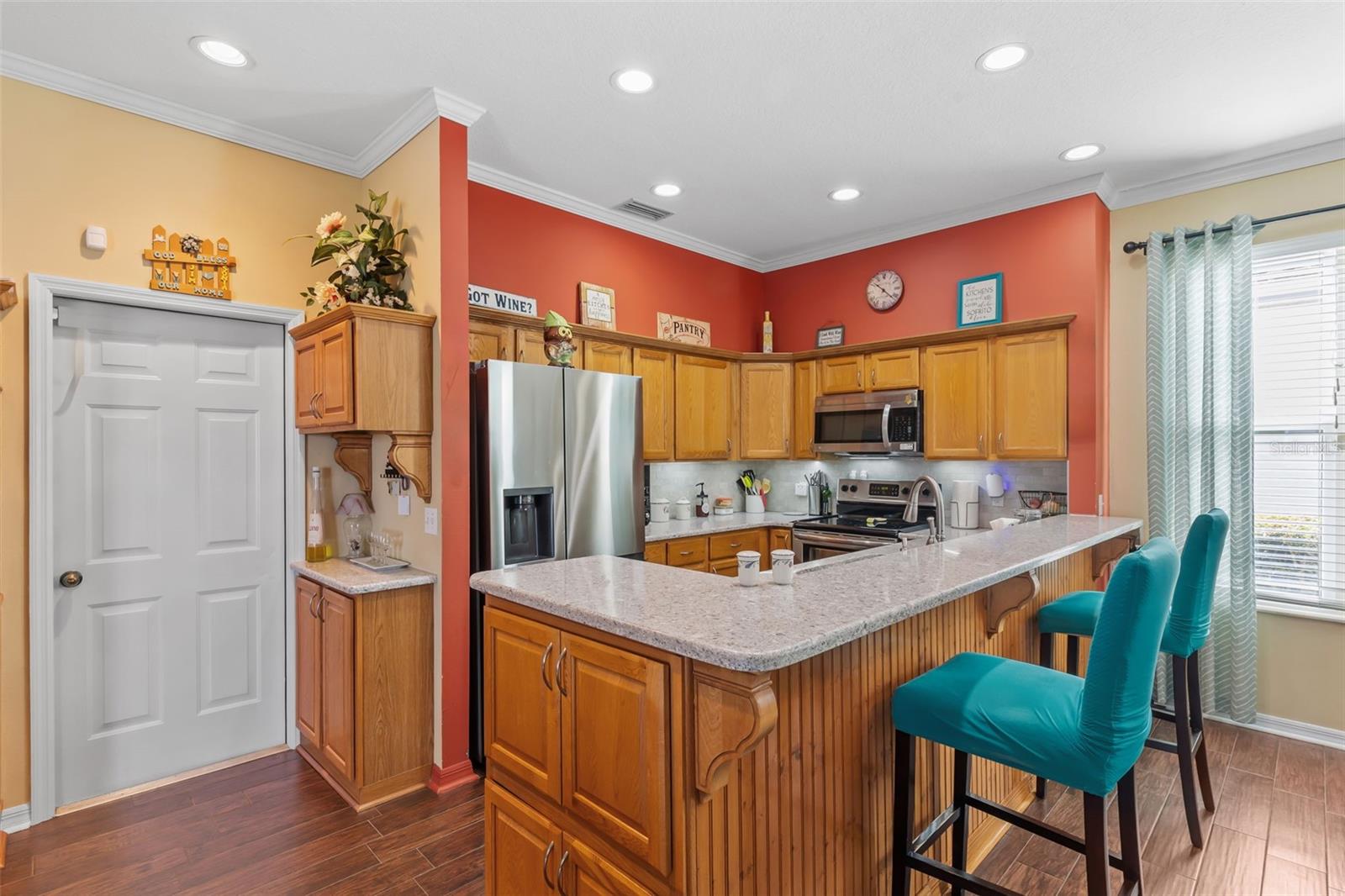 Image 15 of 62 For 7145 Hazeltine Circle