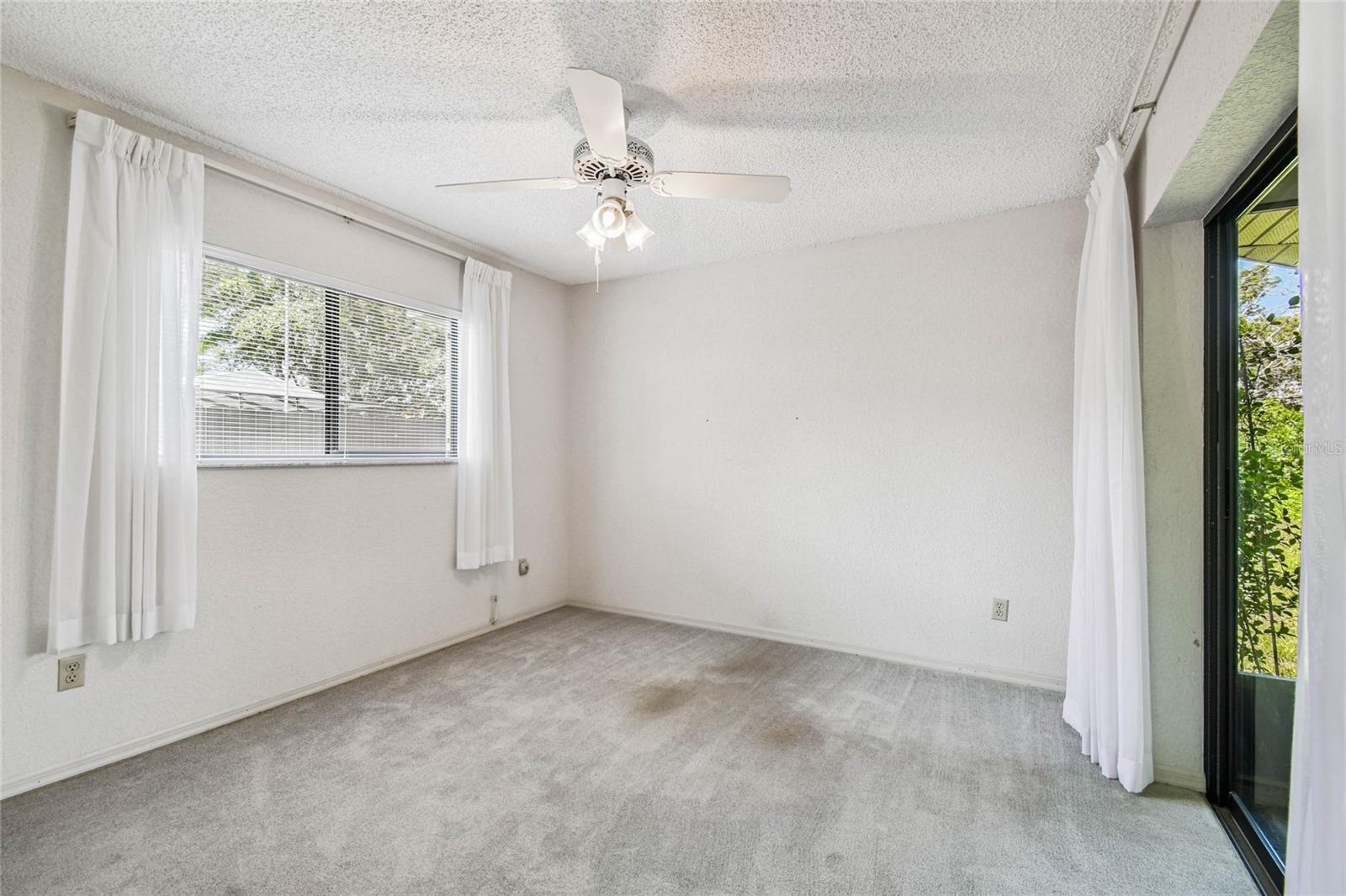 Image 31 of 48 For 8143 Wooden Drive