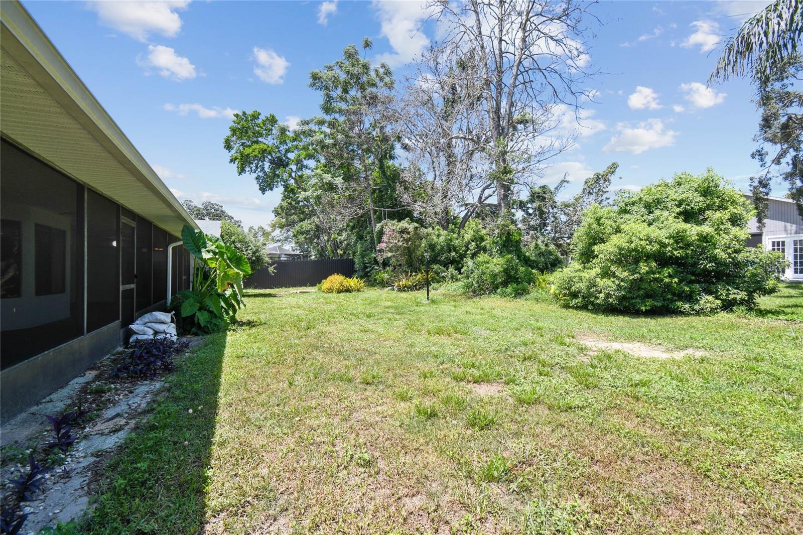Image 44 of 48 For 8143 Wooden Drive