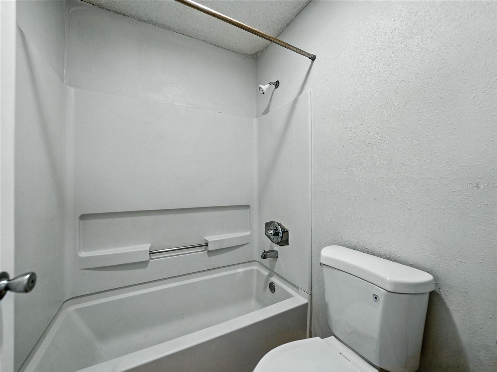 Image 23 of 43 For 13389 Arbor Pointe Circle 203