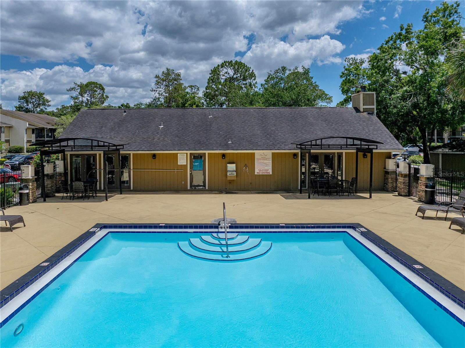 Image 33 of 43 For 13389 Arbor Pointe Circle 203