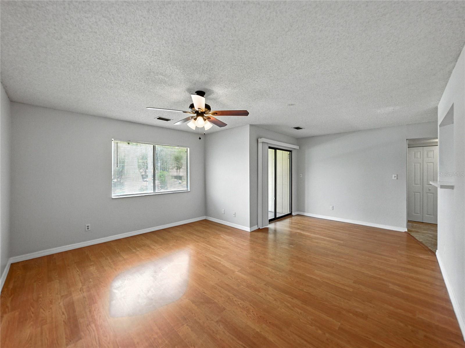 Image 5 of 43 For 13389 Arbor Pointe Circle 203