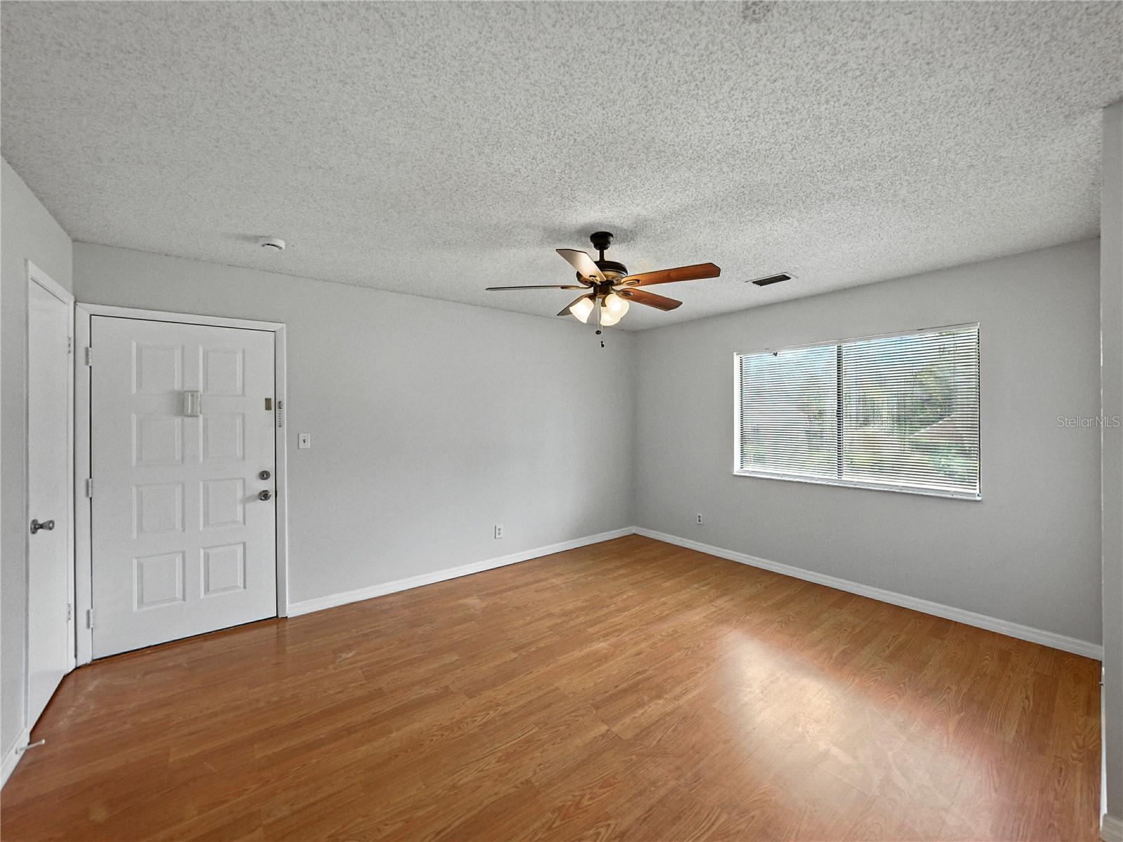 Image 6 of 43 For 13389 Arbor Pointe Circle 203