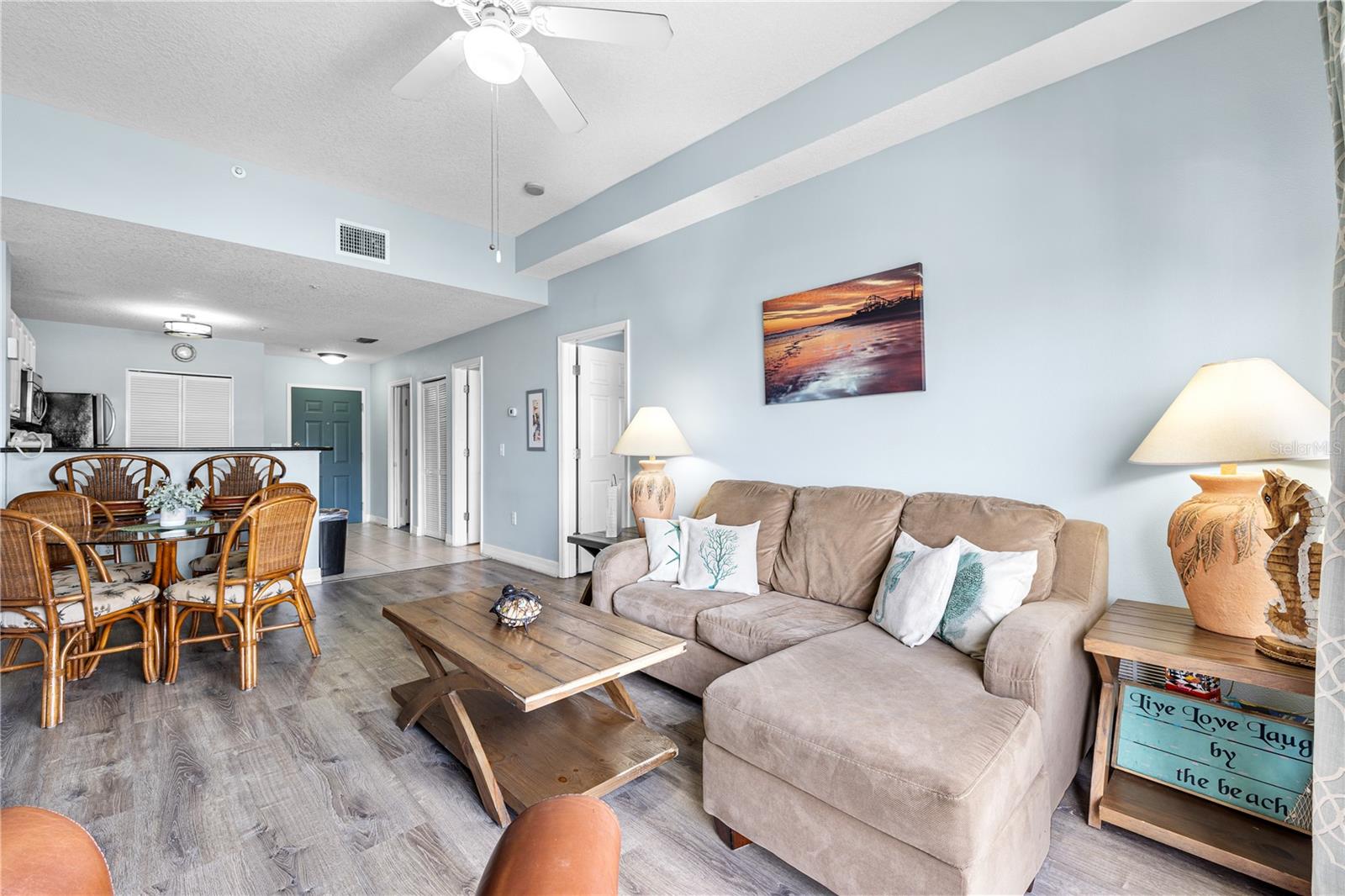 Image 4 of 49 For 13235 Gulf Boulevard 207