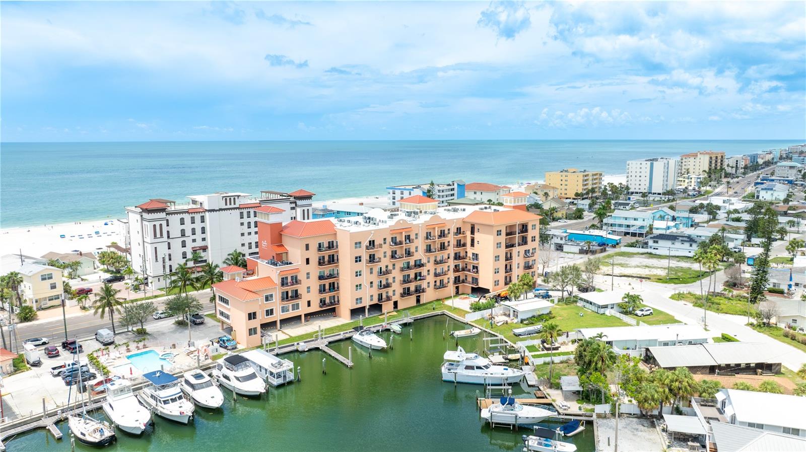 Image 44 of 49 For 13235 Gulf Boulevard 207