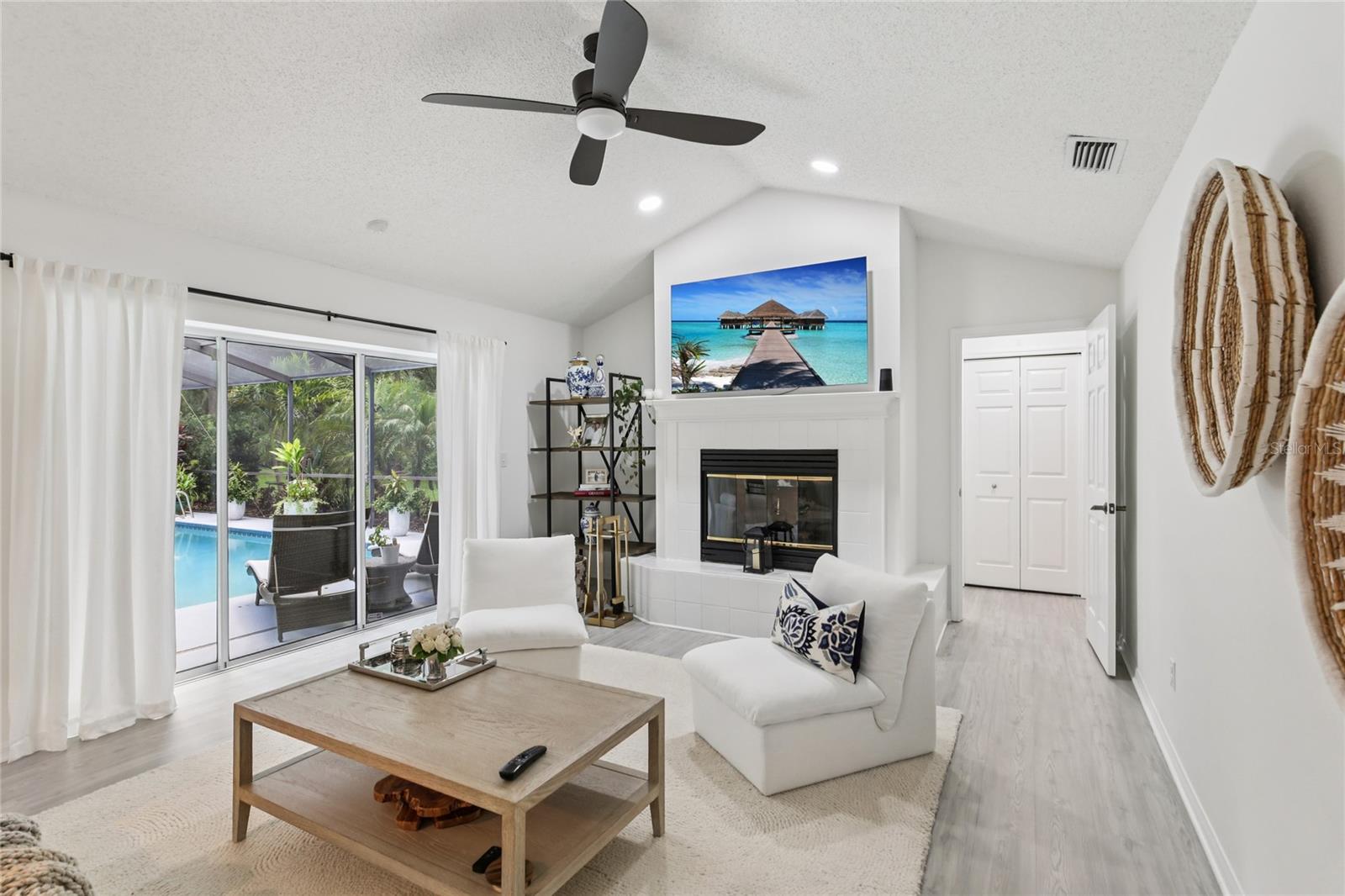 Image 12 of 77 For 2509 Mason Oaks Drive 100