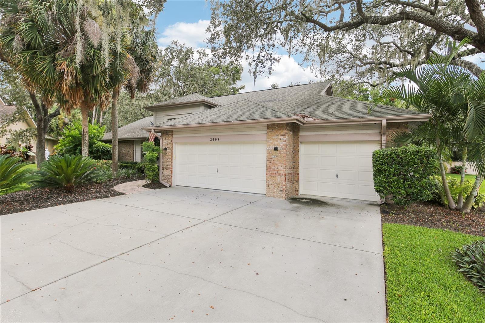 Image 2 of 77 For 2509 Mason Oaks Drive 100