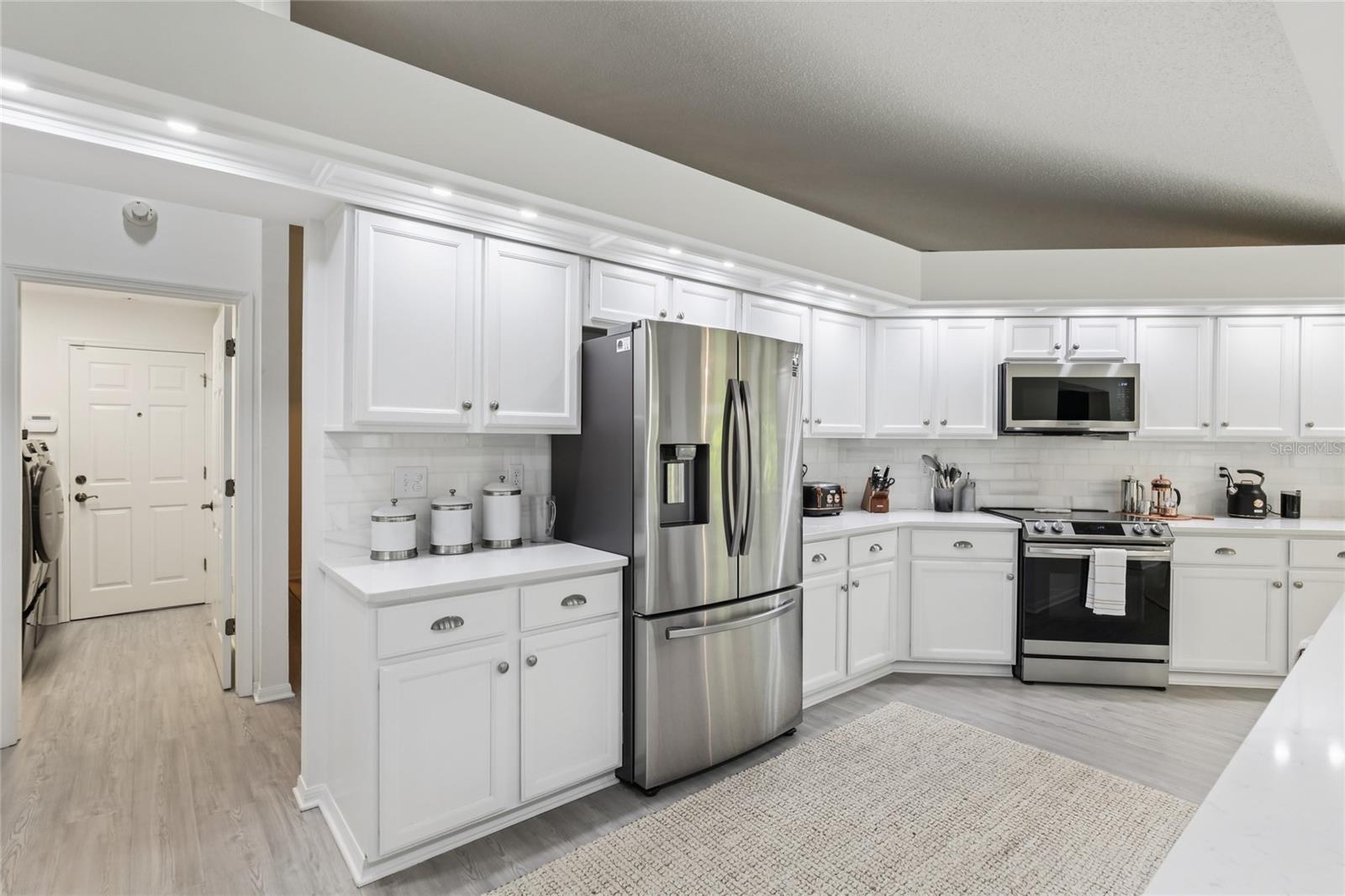 Image 22 of 77 For 2509 Mason Oaks Drive 100