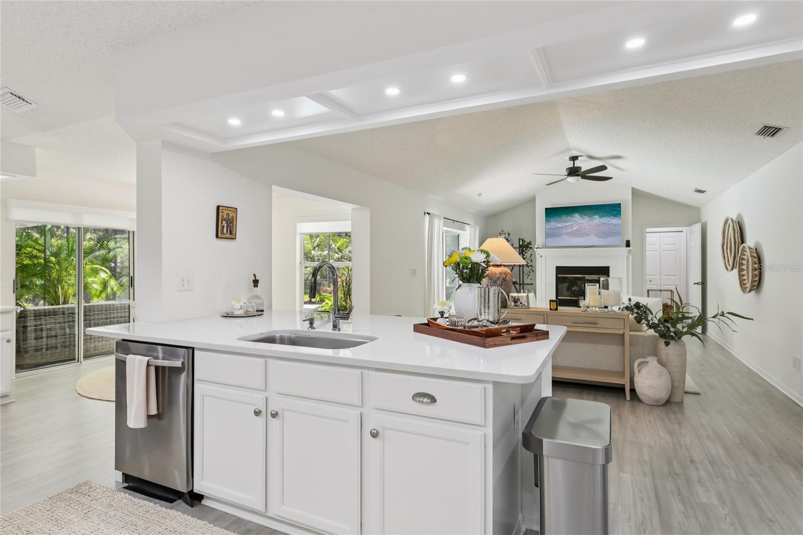 Image 26 of 77 For 2509 Mason Oaks Drive 100