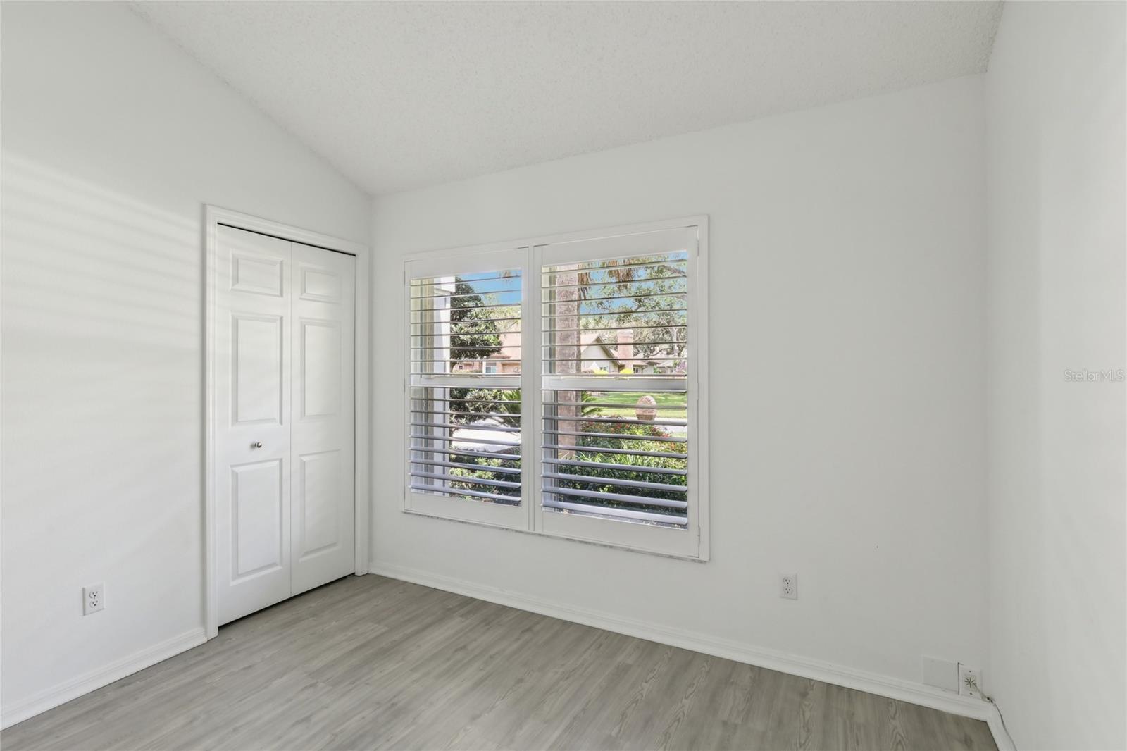 Image 29 of 77 For 2509 Mason Oaks Drive 100