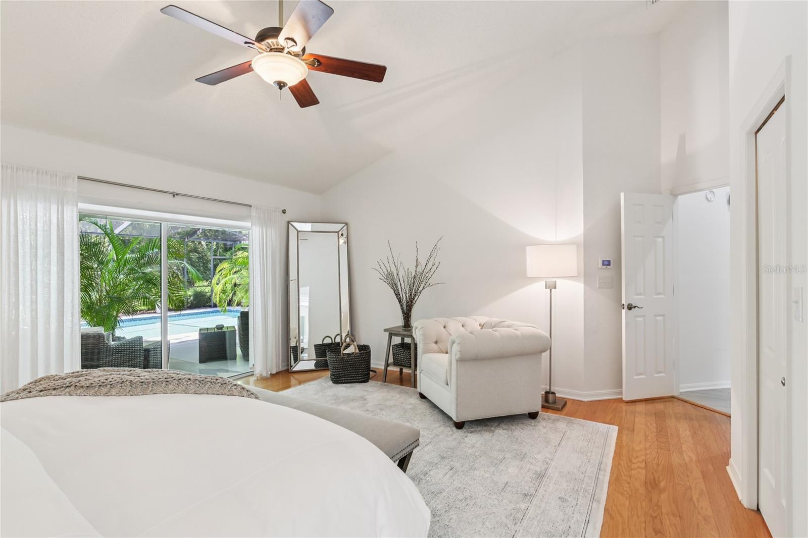 Image 34 of 77 For 2509 Mason Oaks Drive 100