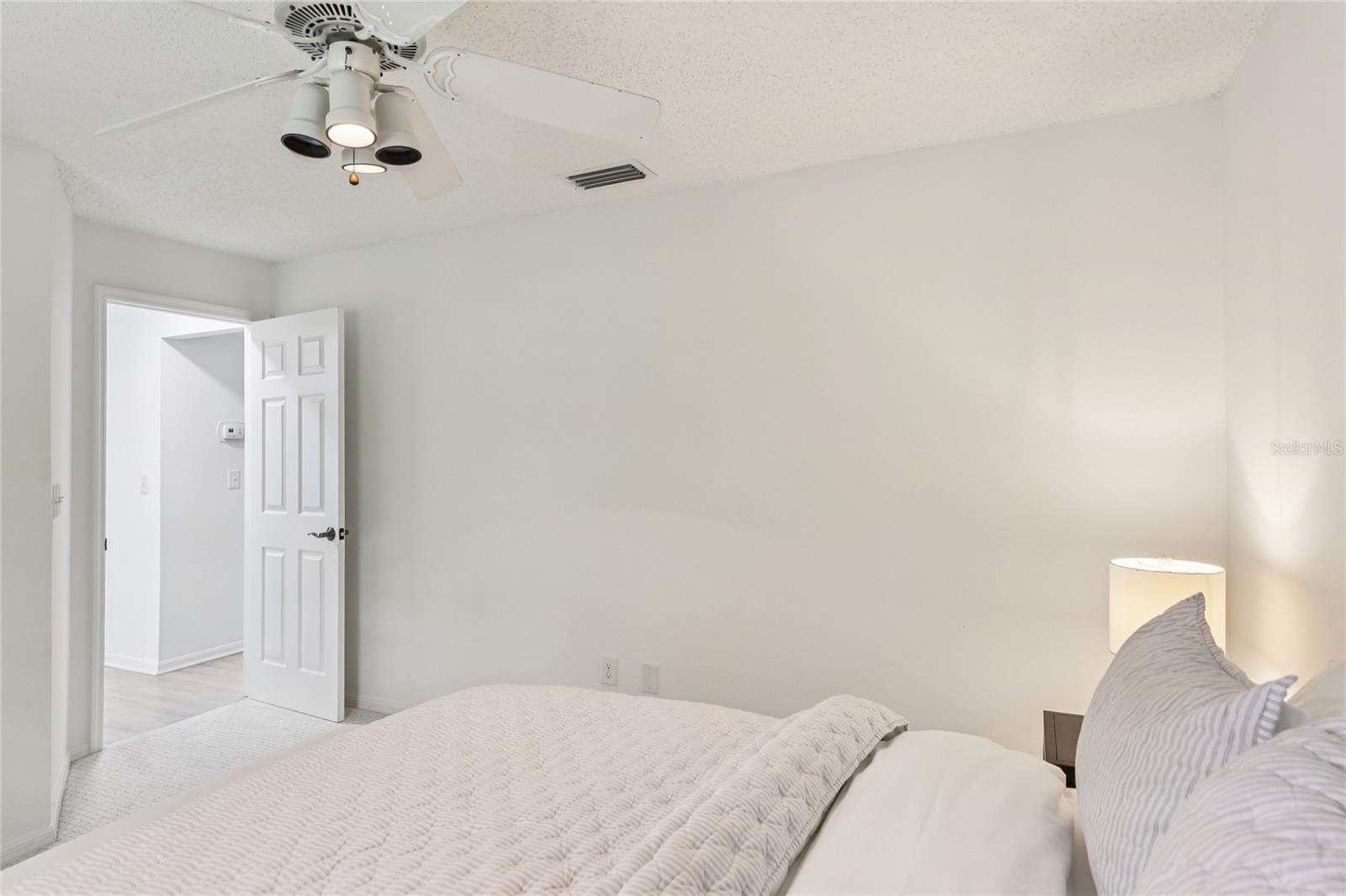 Image 40 of 77 For 2509 Mason Oaks Drive 100