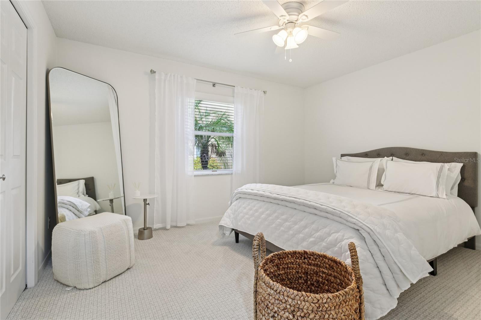 Image 43 of 77 For 2509 Mason Oaks Drive 100